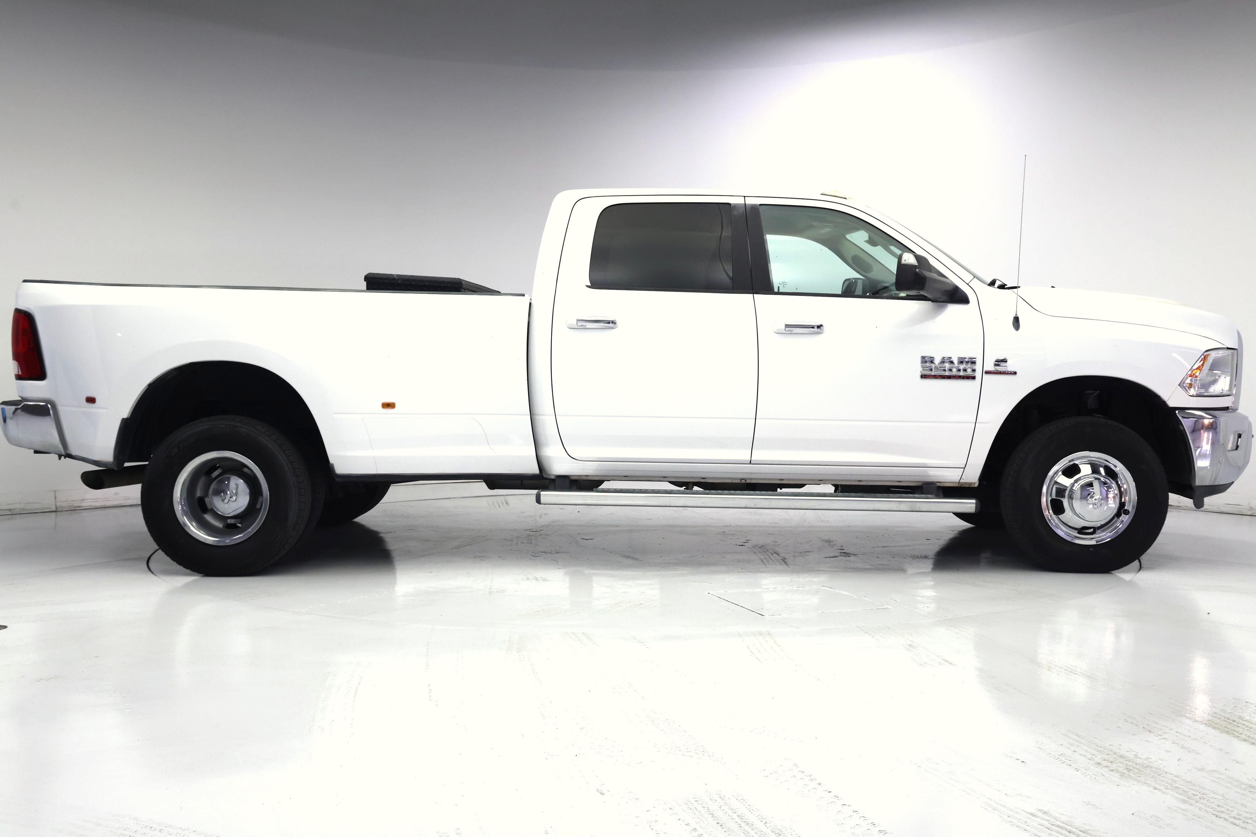 Thumbnail: 2017 RAM 3500 - 7