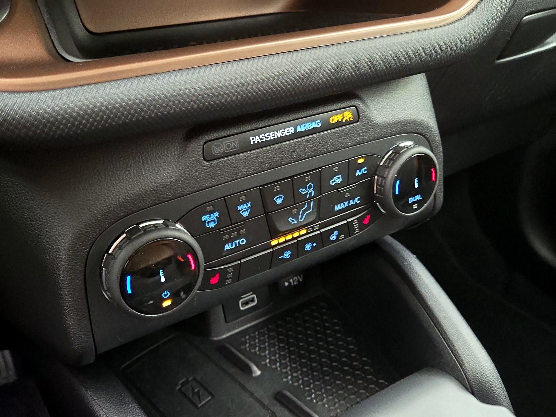 Thumbnail: 2024 Ford Bronco Sport - 17