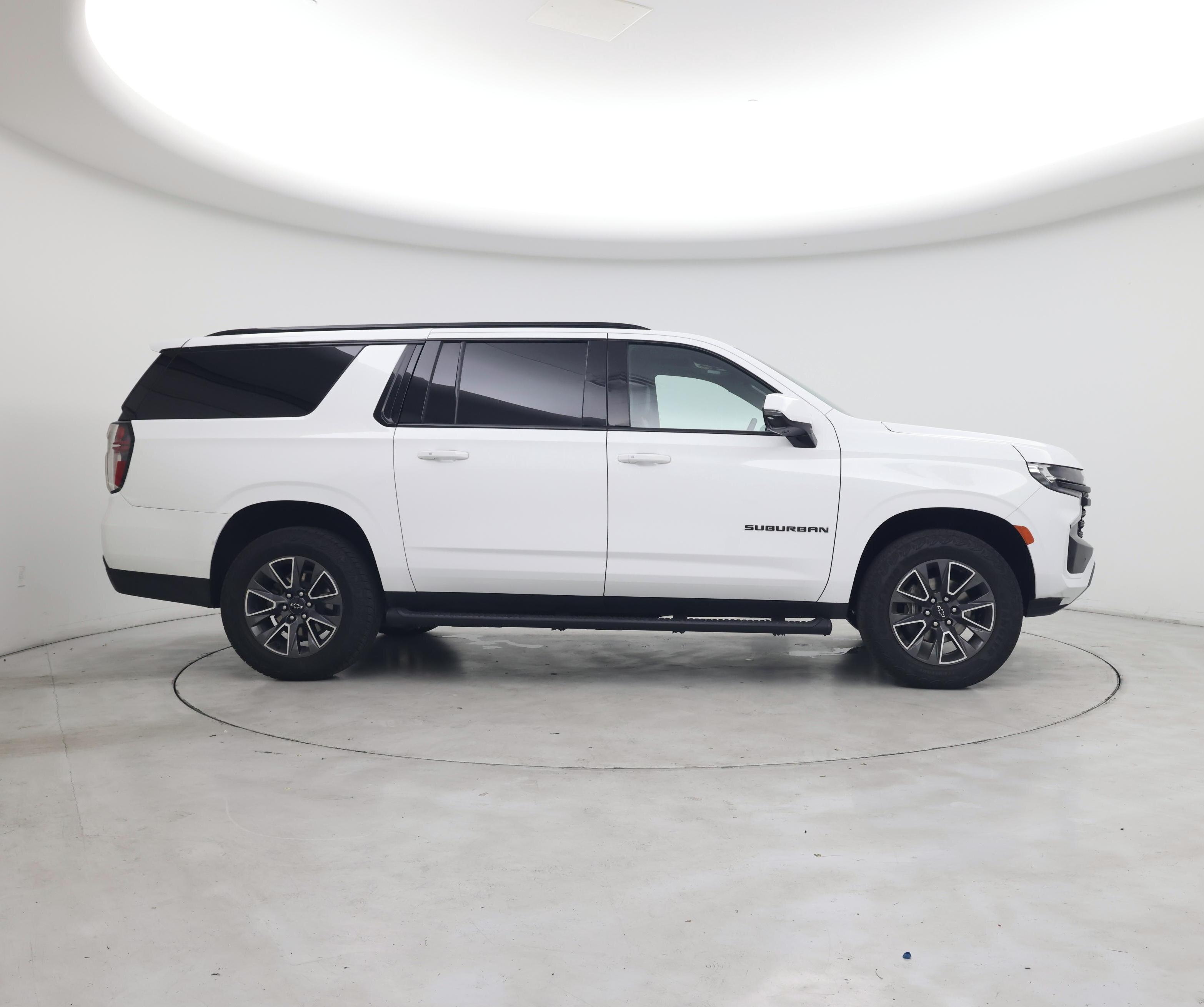 Thumbnail: 2023 Chevrolet Suburban - 7