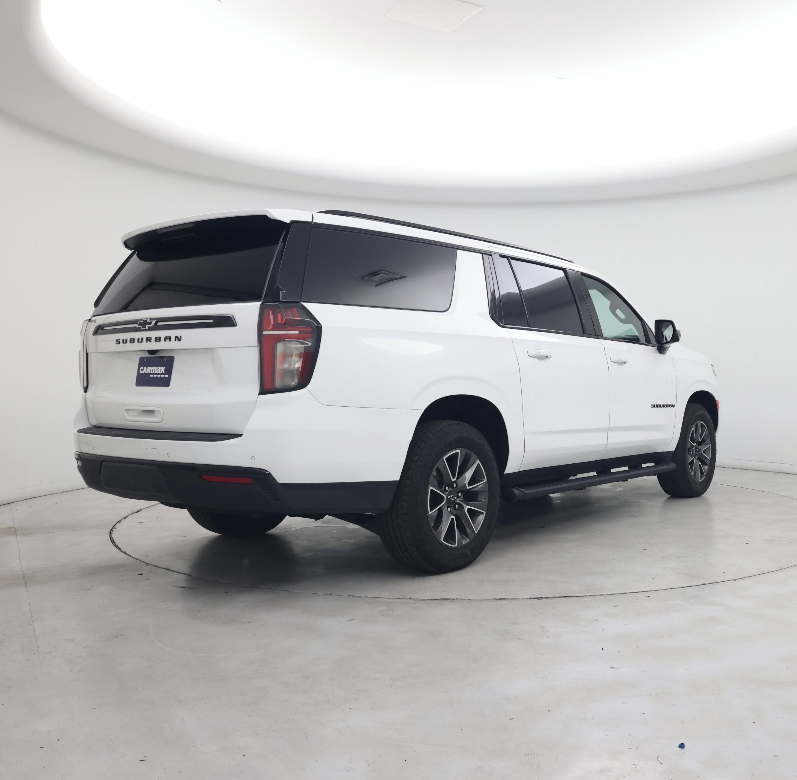 Thumbnail: 2023 Chevrolet Suburban - 8