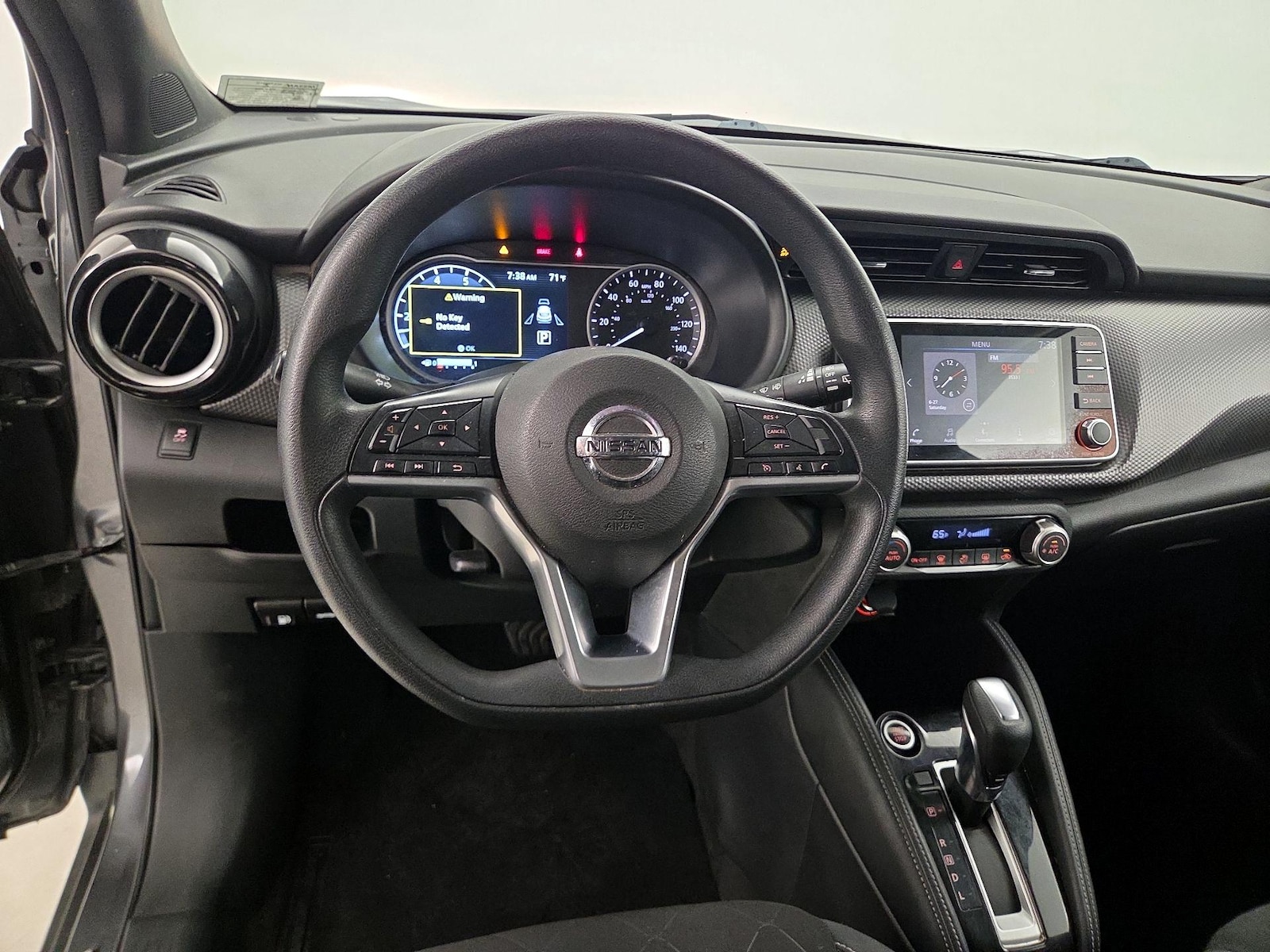 2019 Nissan Kicks SV - Photo 11