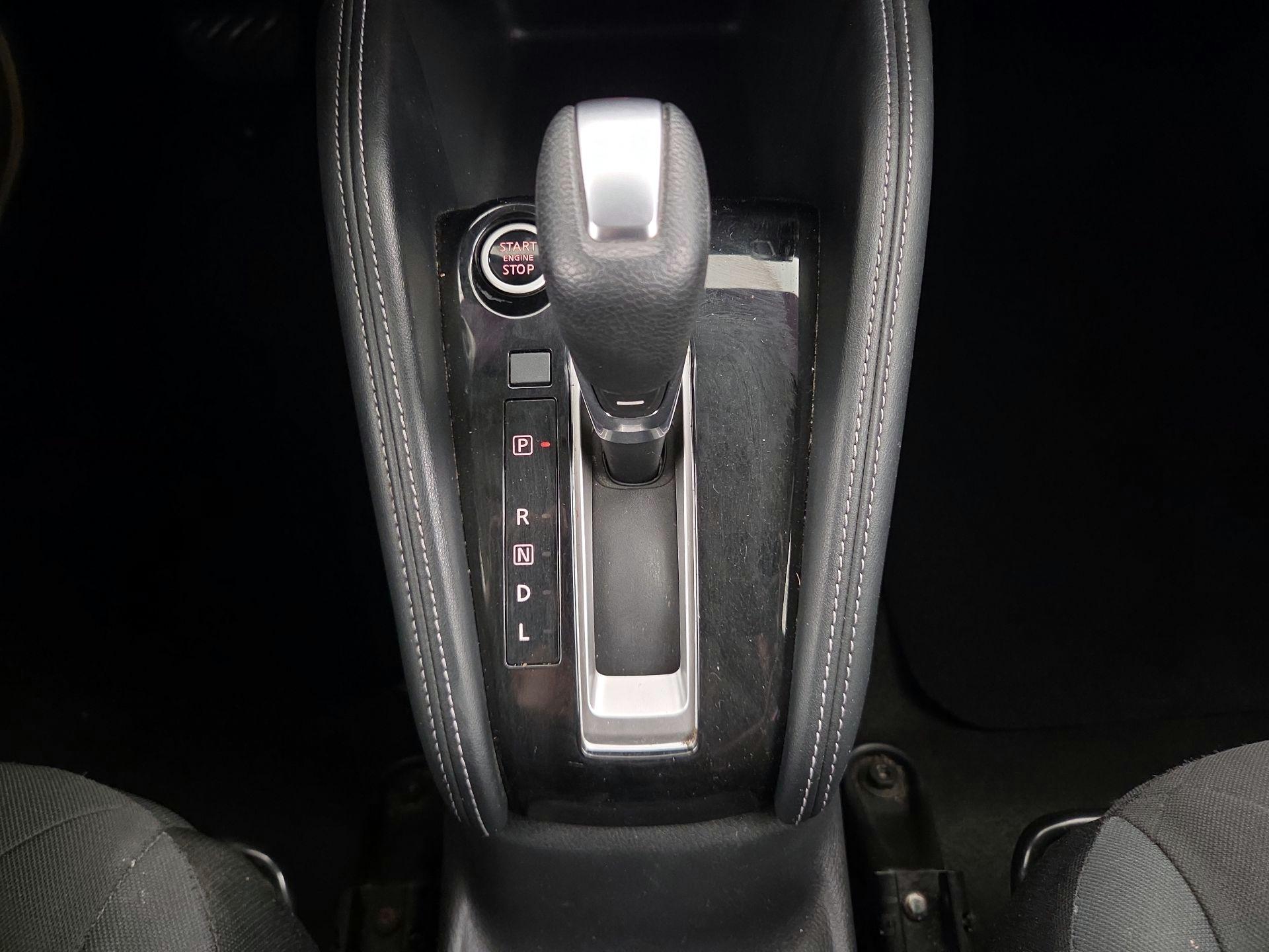 Thumbnail: 2019 Nissan Kicks - 17