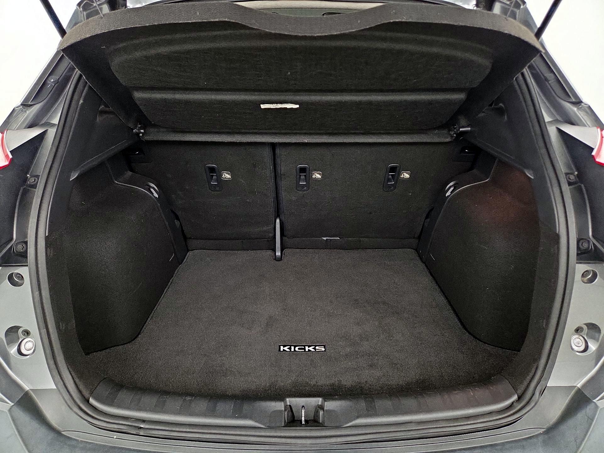 Thumbnail: 2019 Nissan Kicks - 20