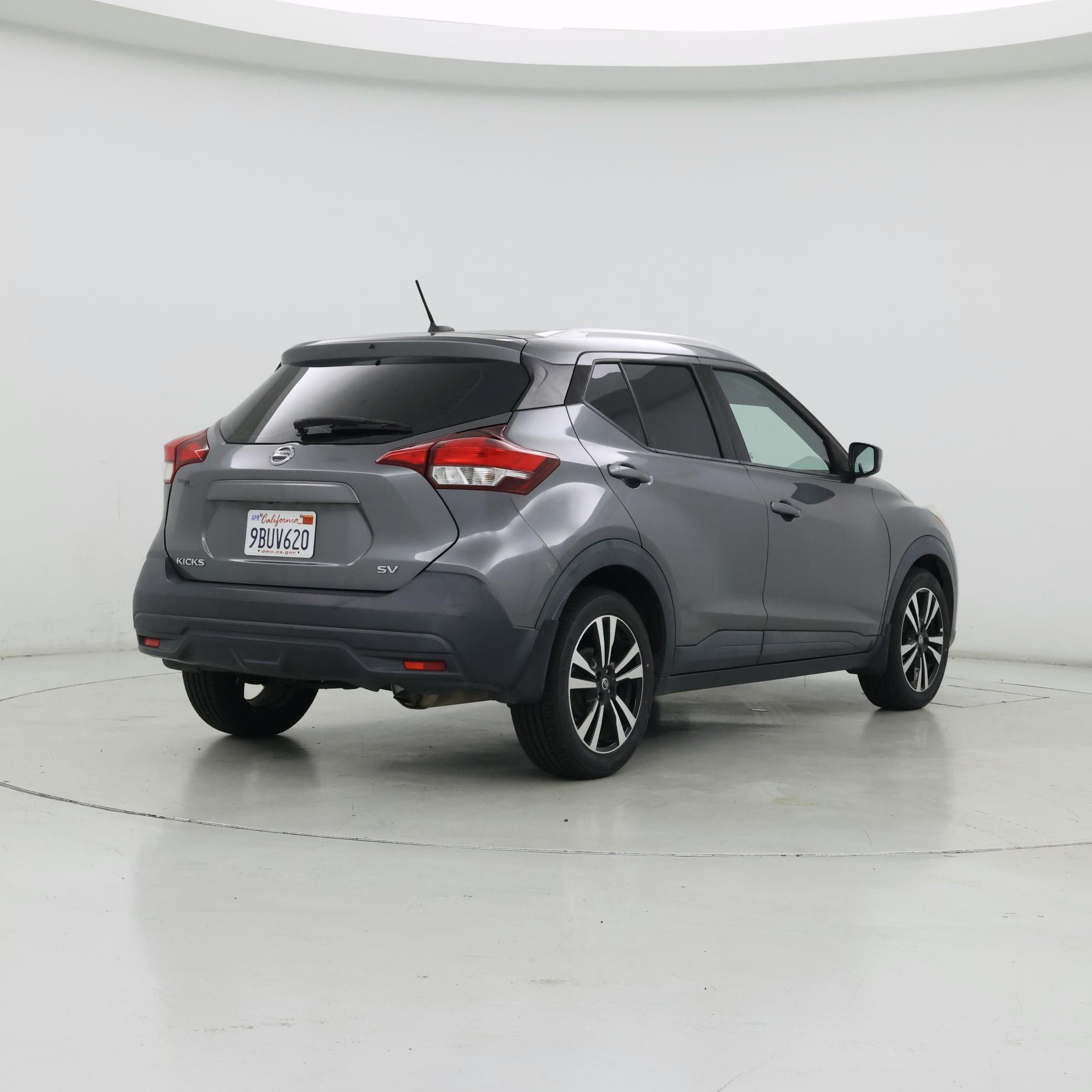 Thumbnail: 2019 Nissan Kicks - 8