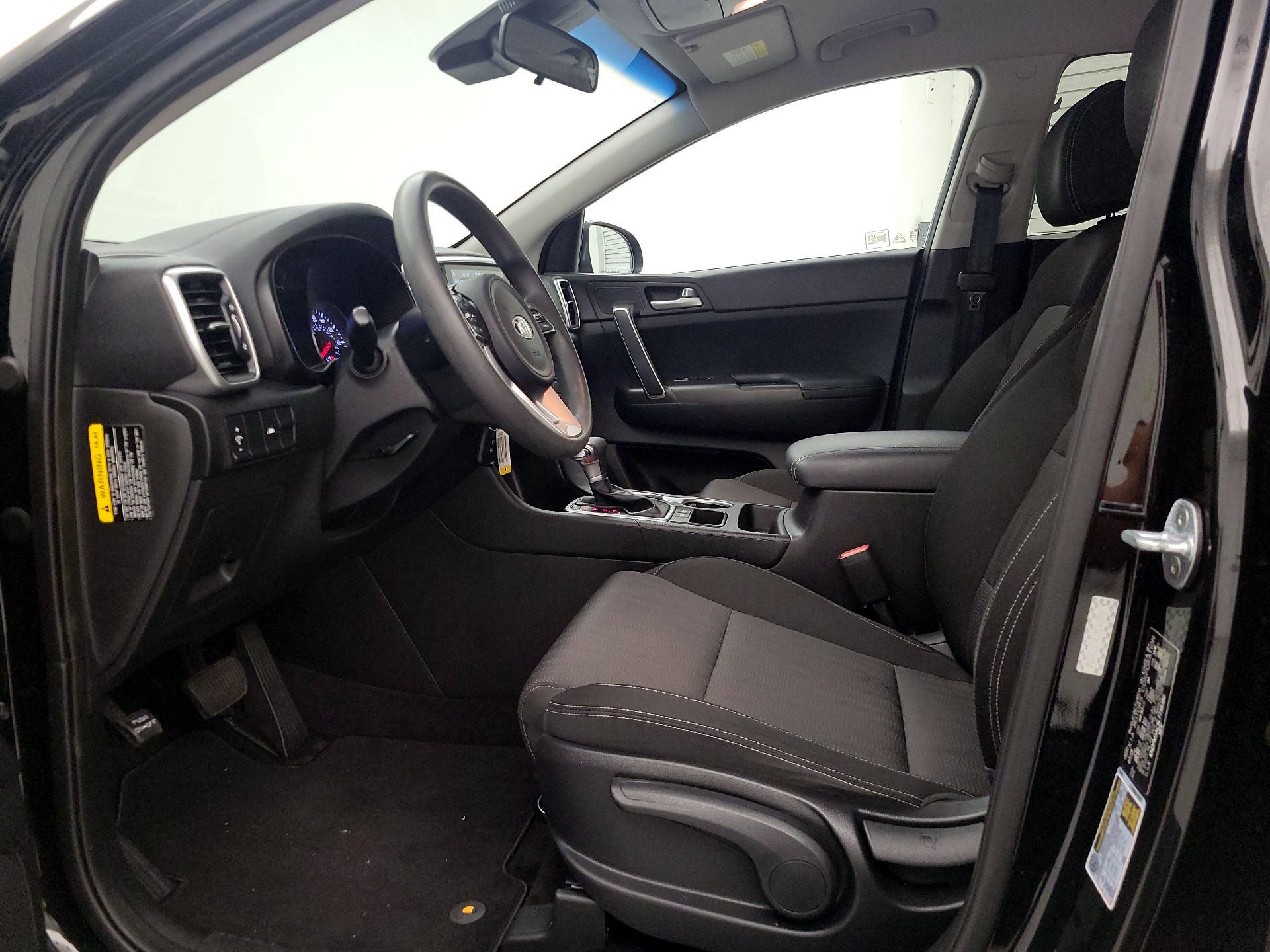 Thumbnail: 2020 Kia Sportage - 11
