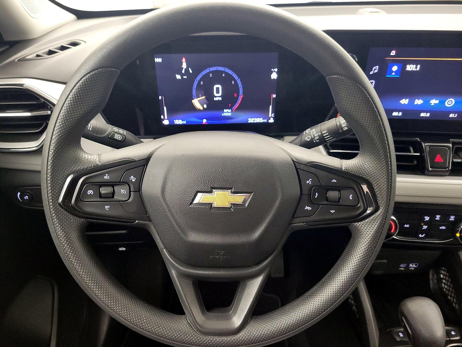 2025 Chevrolet Trailblazer LT - Photo 11