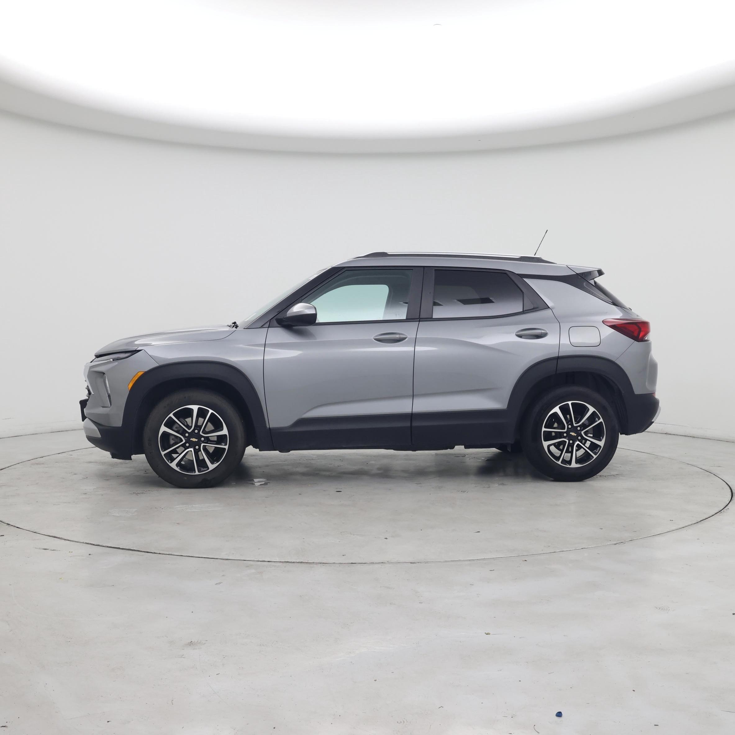 Thumbnail: 2025 Chevrolet TrailBlazer - 3