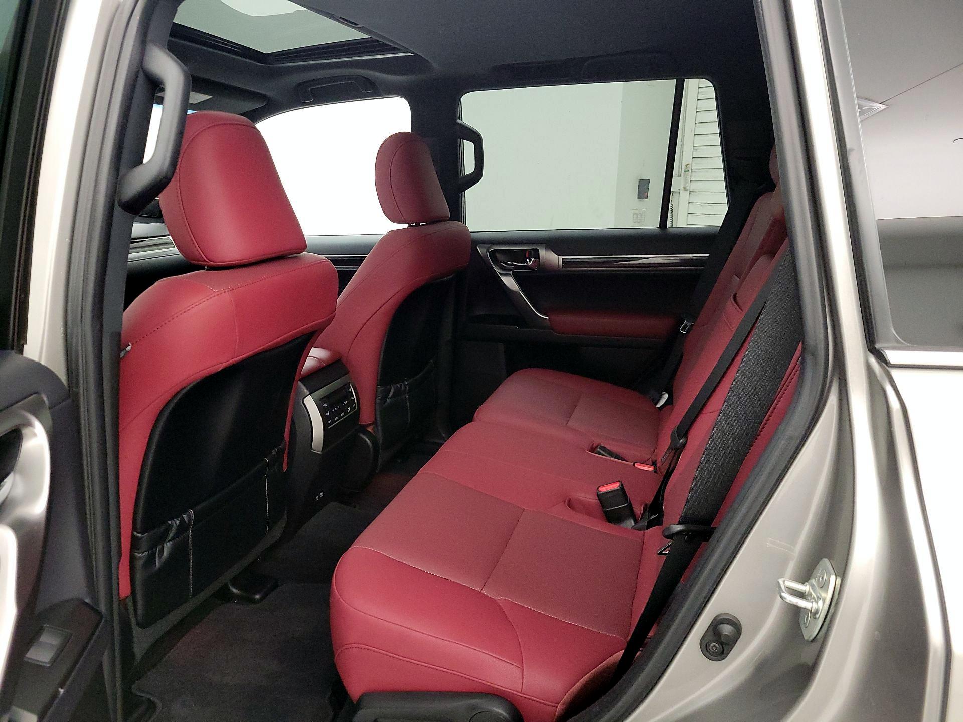 Thumbnail: 2023 Lexus GX - 20