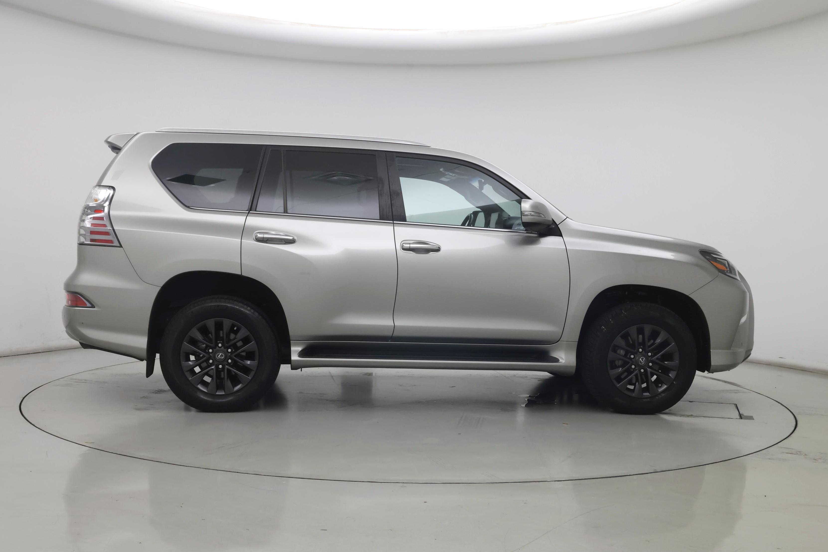 Thumbnail: 2023 Lexus GX - 7