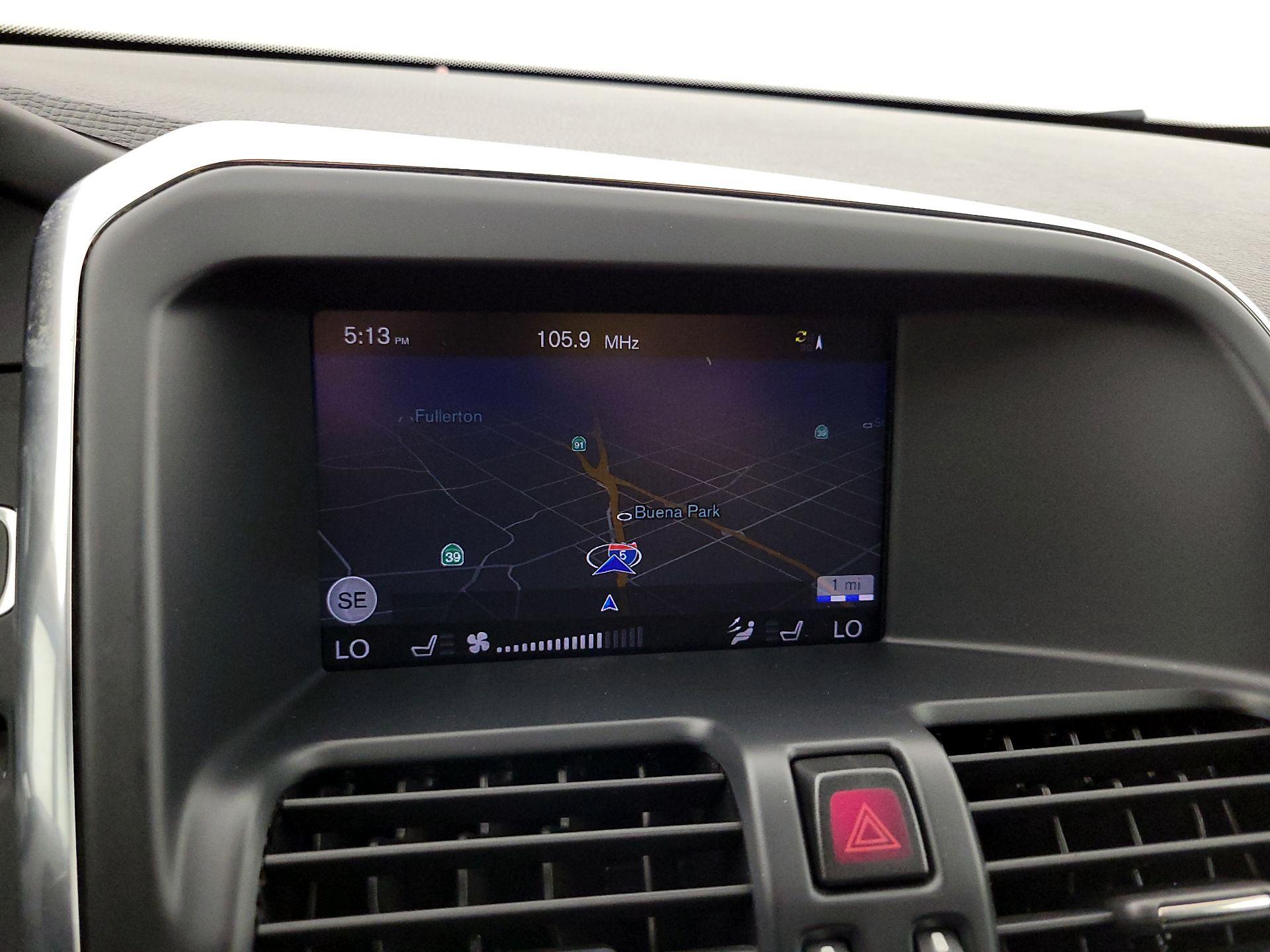 Thumbnail: 2017 Volvo XC60 - 14