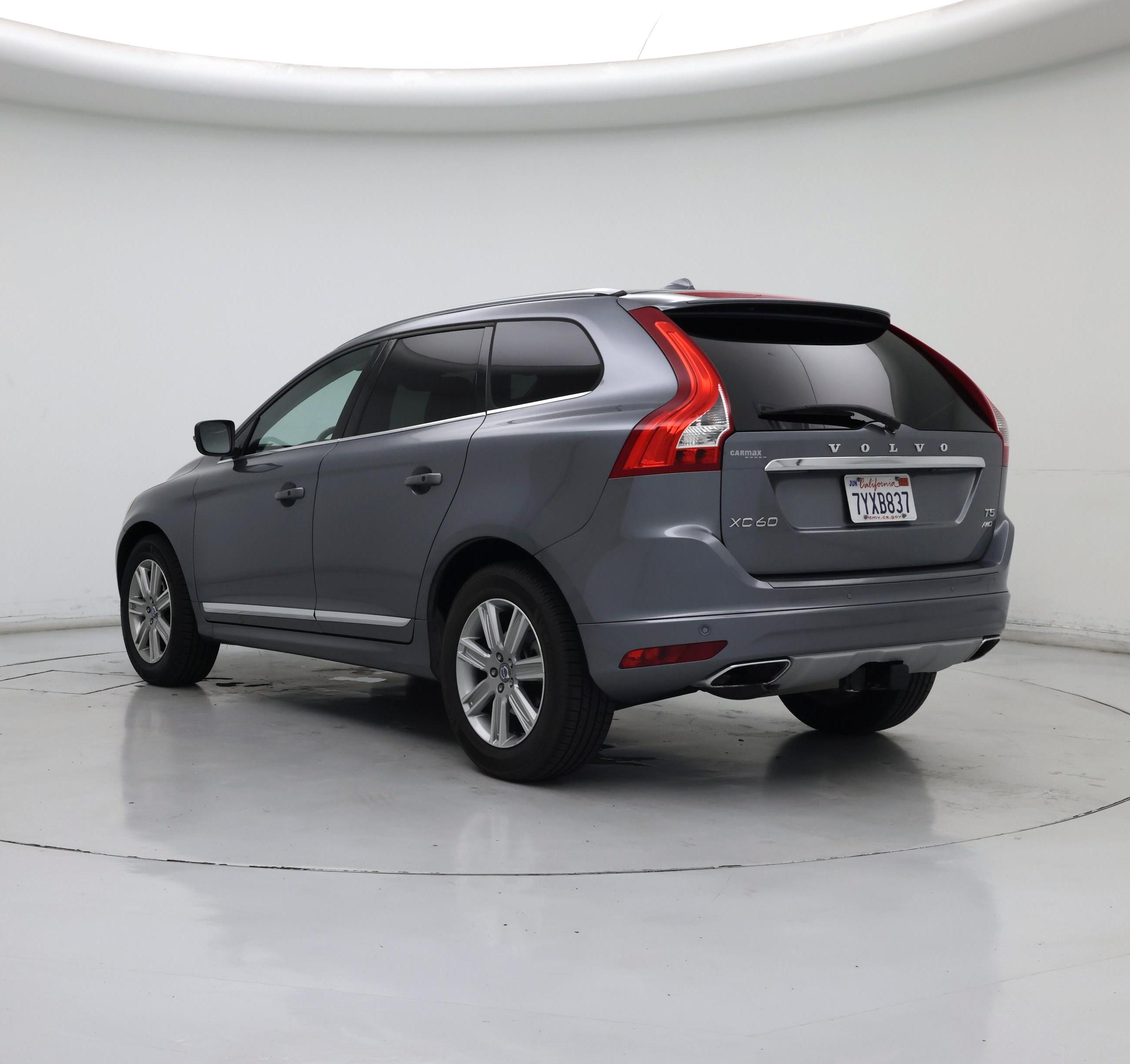 Thumbnail: 2017 Volvo XC60 - 2
