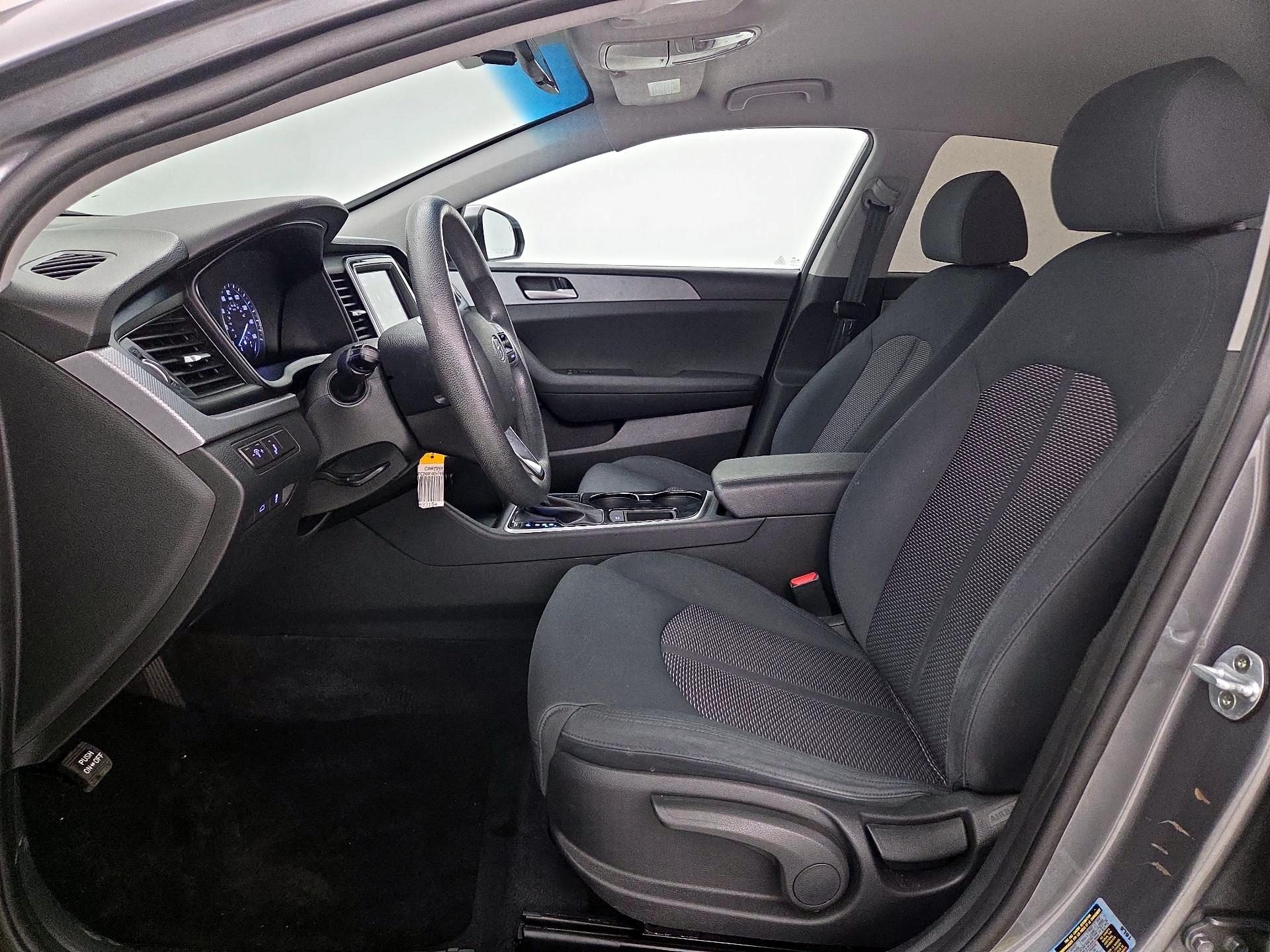 Thumbnail: 2019 Hyundai Sonata - 11