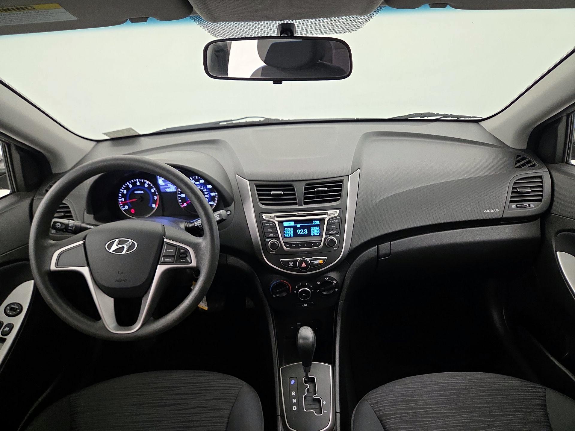 Thumbnail: 2017 Hyundai Accent - 9