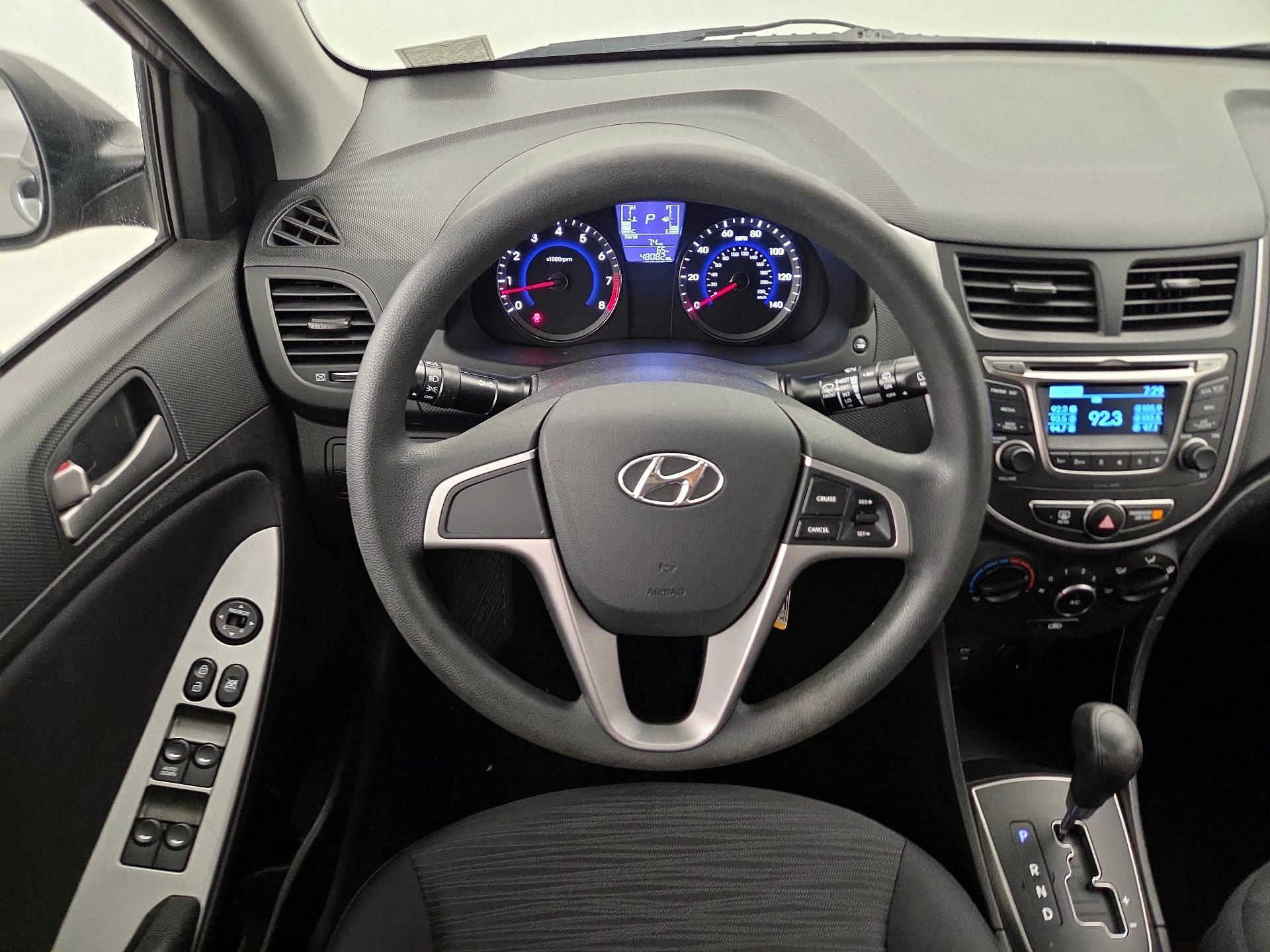 Thumbnail: 2017 Hyundai Accent - 10