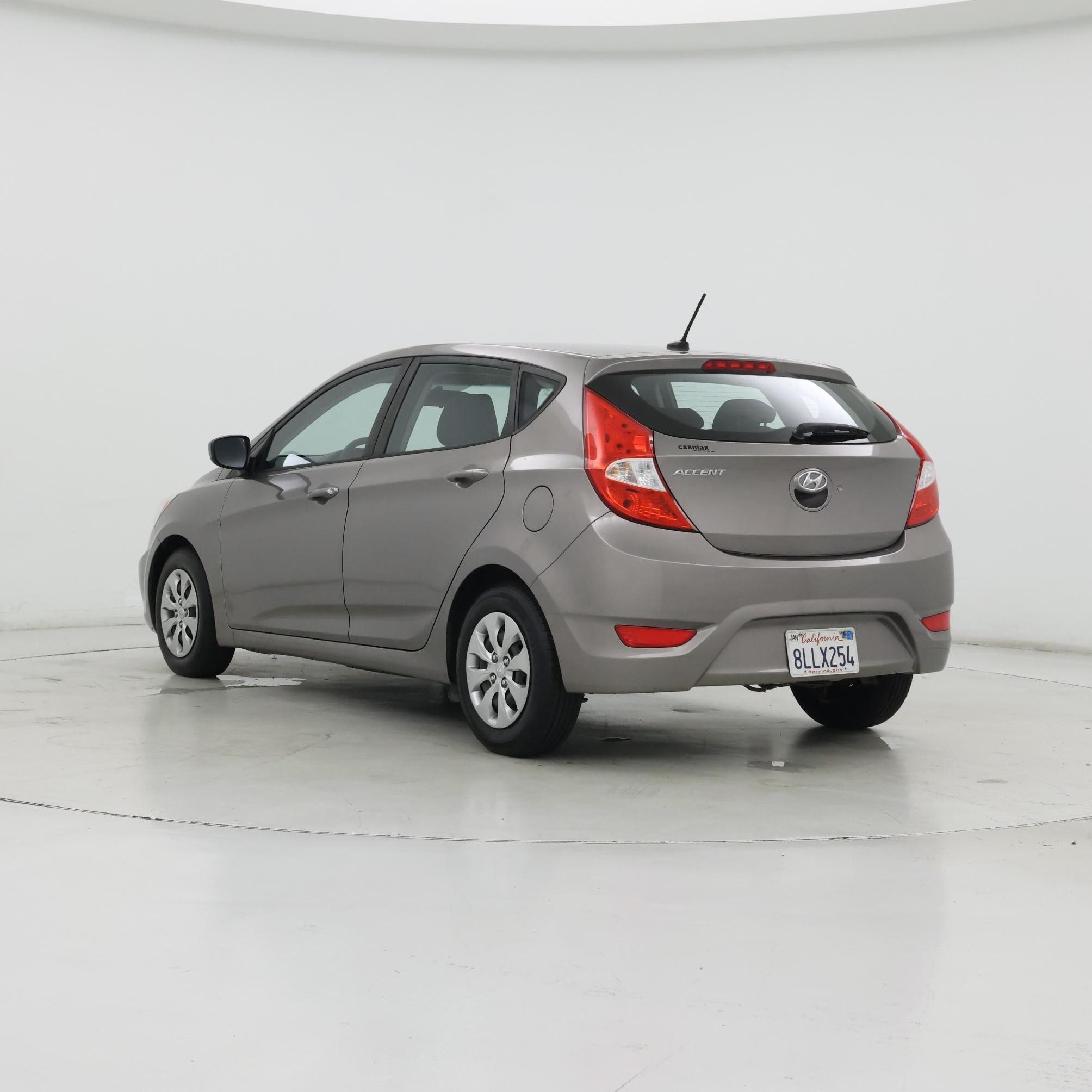 Thumbnail: 2017 Hyundai Accent - 2