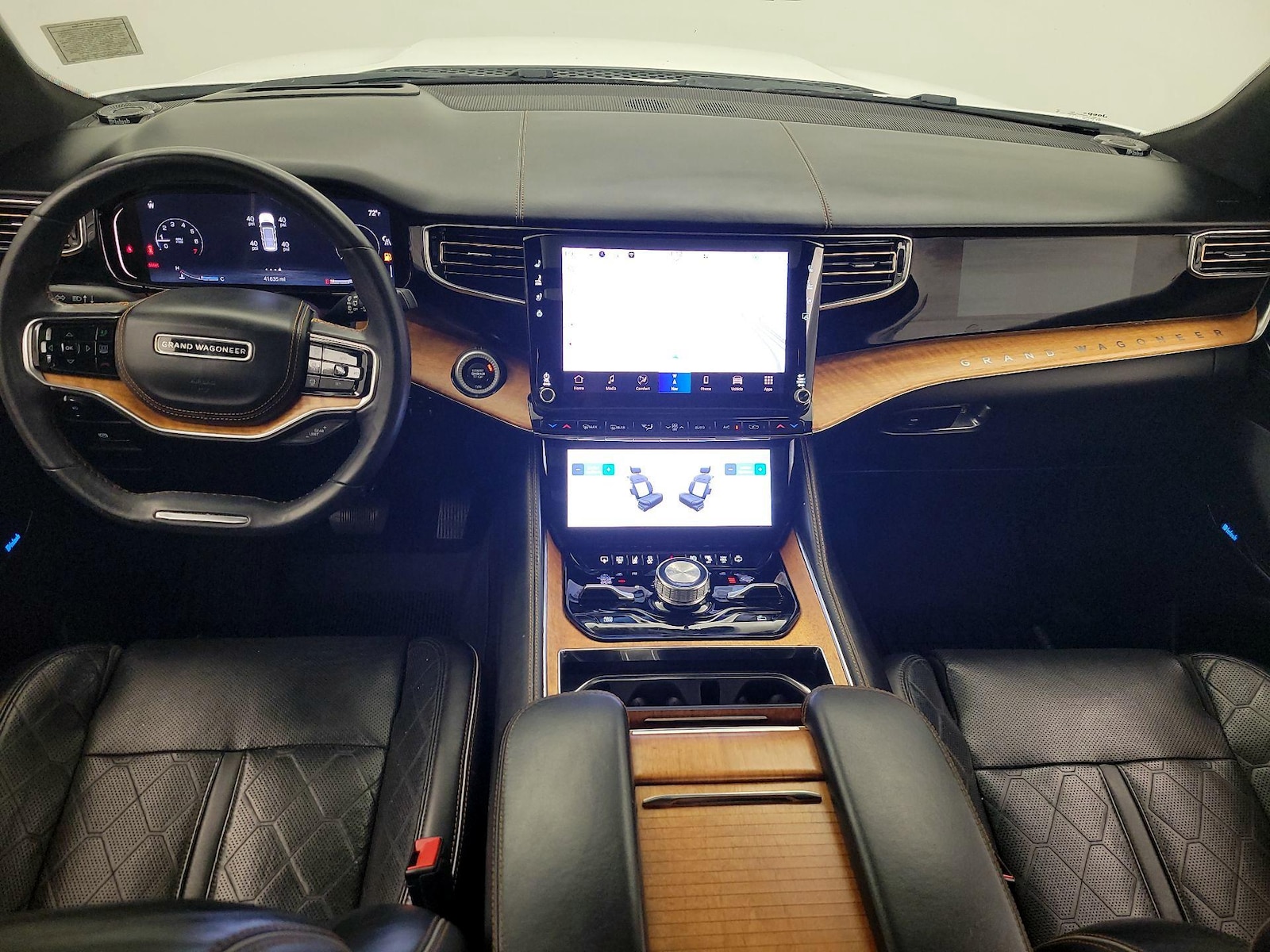 2022 Jeep Grand Wagoneer Series III - Photo 10