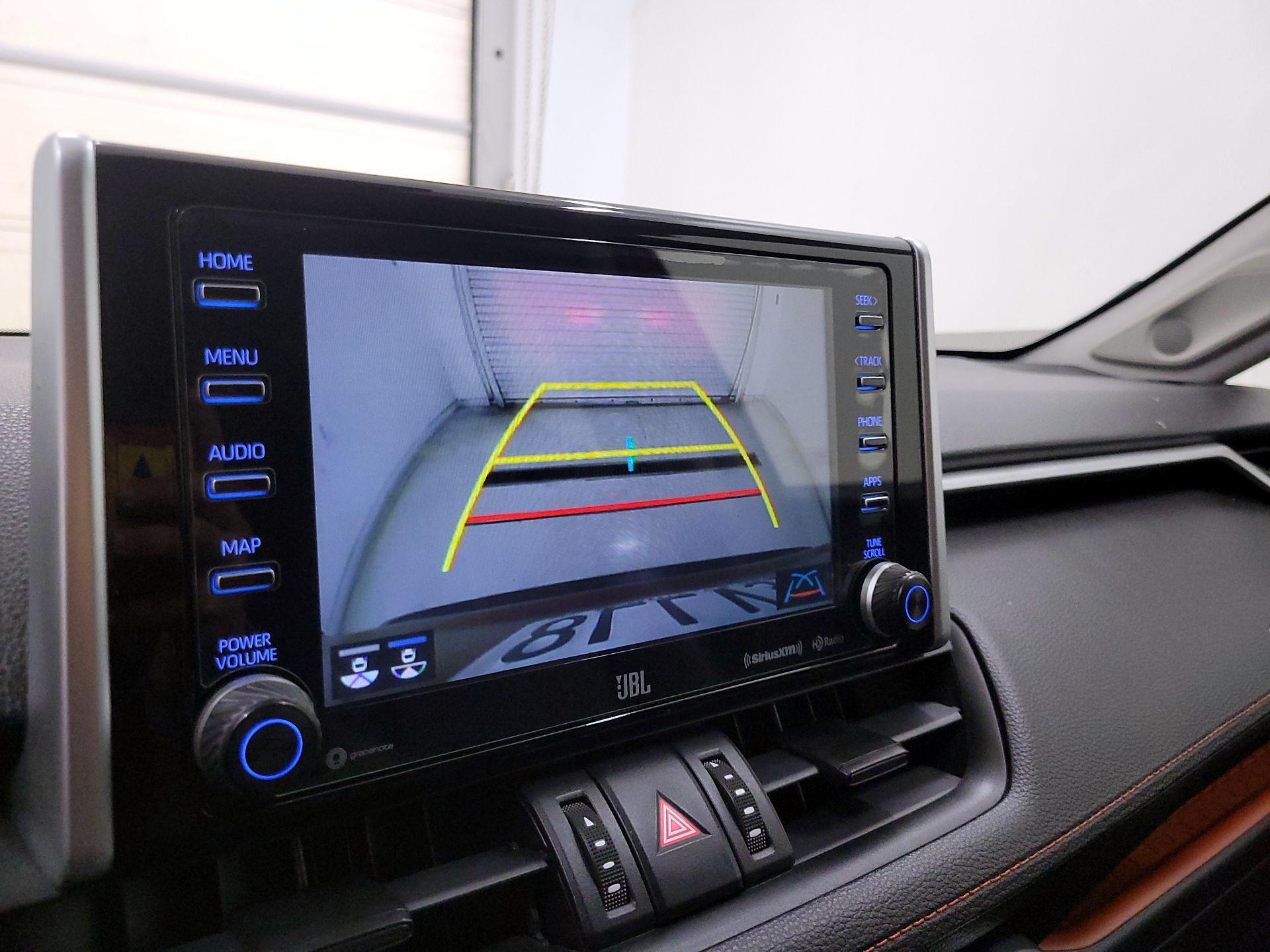 Thumbnail: 2019 Toyota RAV4 - 14