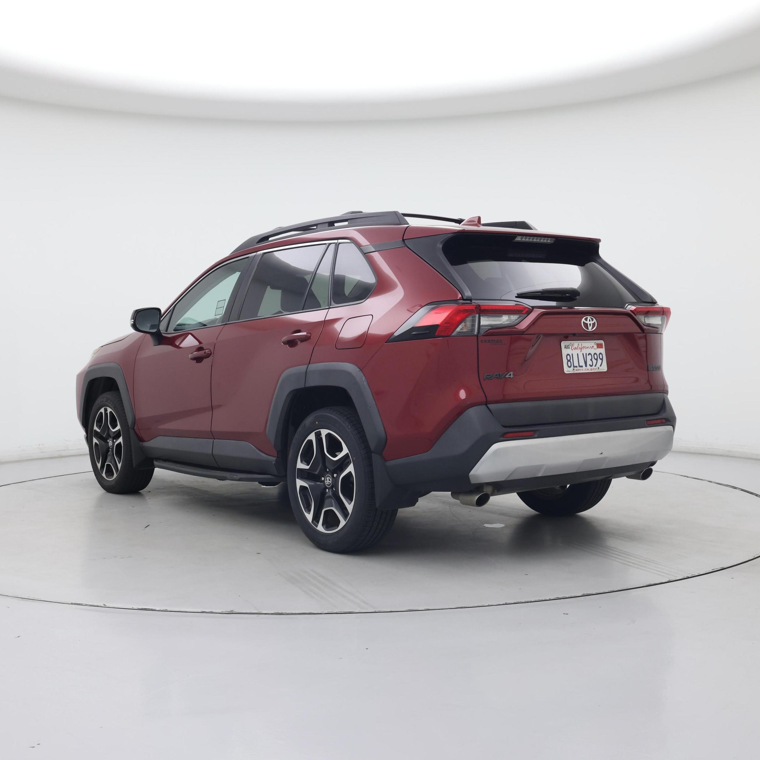 Thumbnail: 2019 Toyota RAV4 - 2