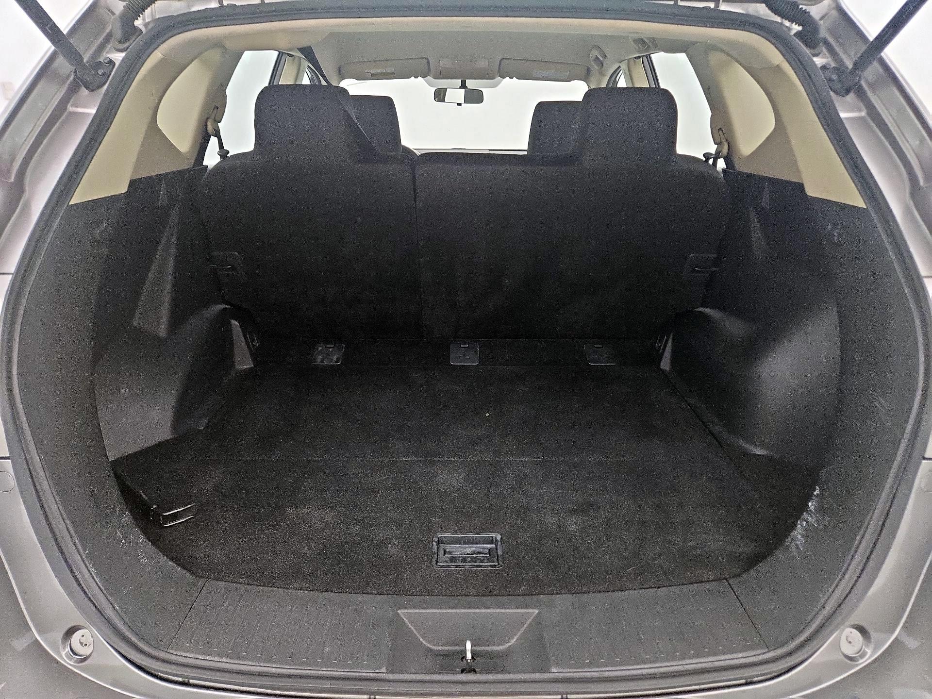 Thumbnail: 2014 Nissan Rogue - 17