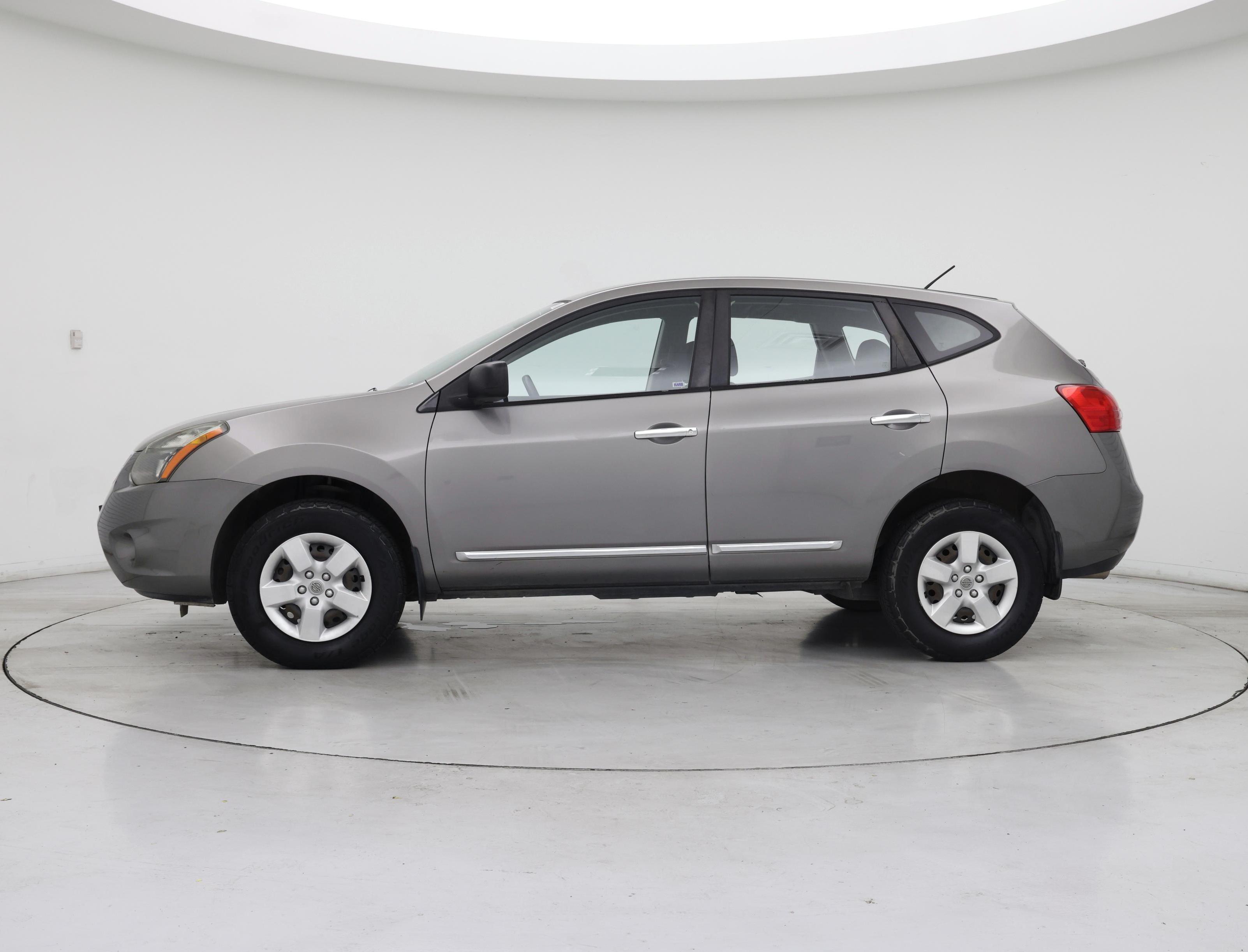 Thumbnail: 2014 Nissan Rogue - 3