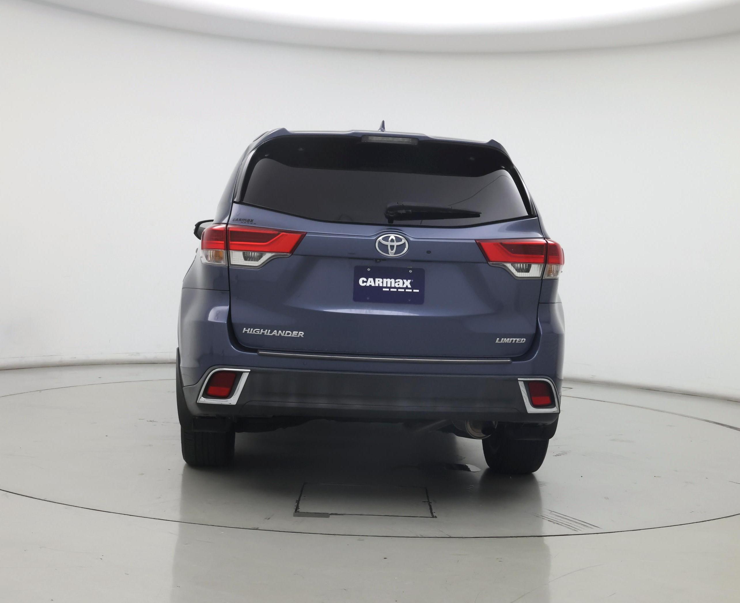 Thumbnail: 2017 Toyota Highlander - 6