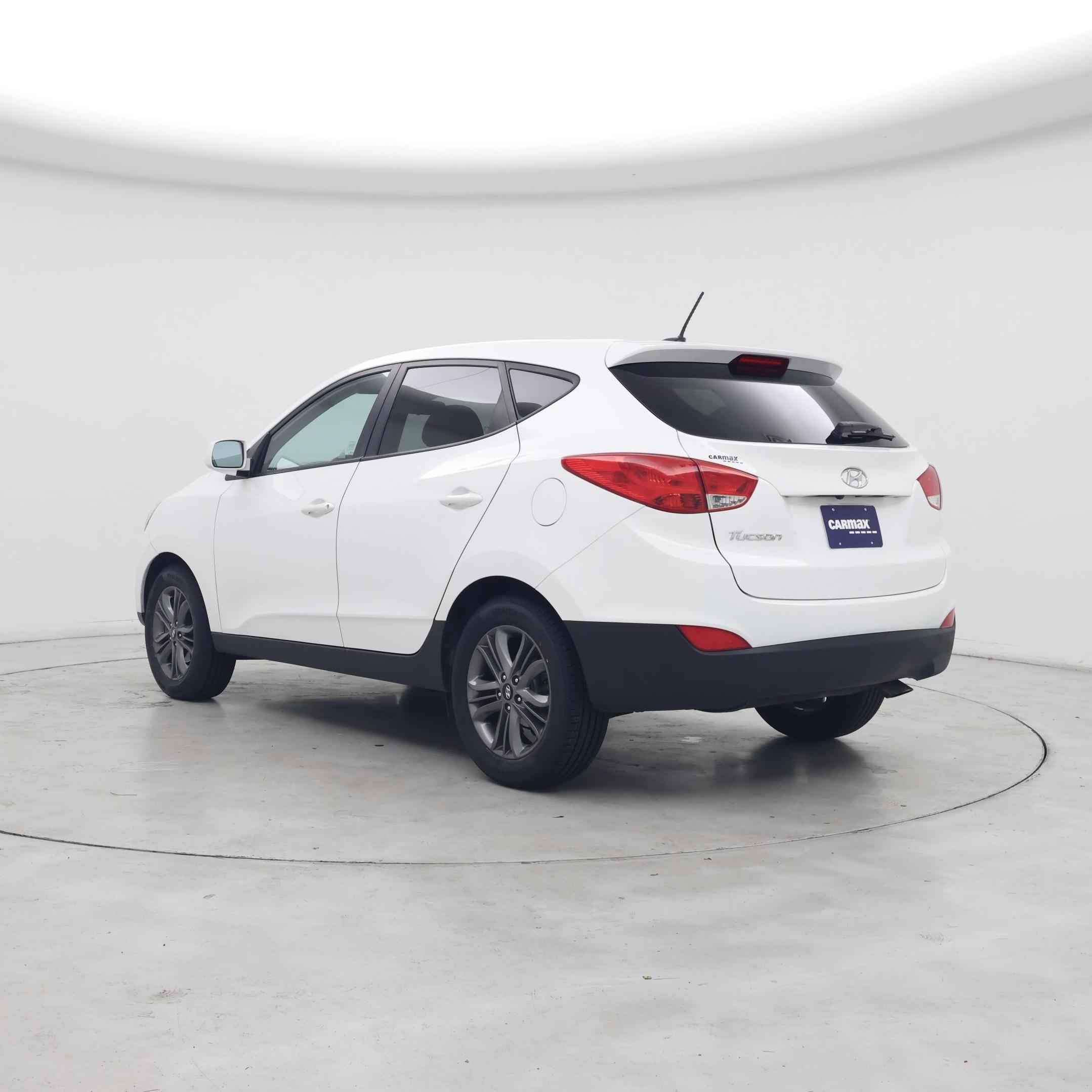 Thumbnail: 2015 Hyundai Tucson - 2