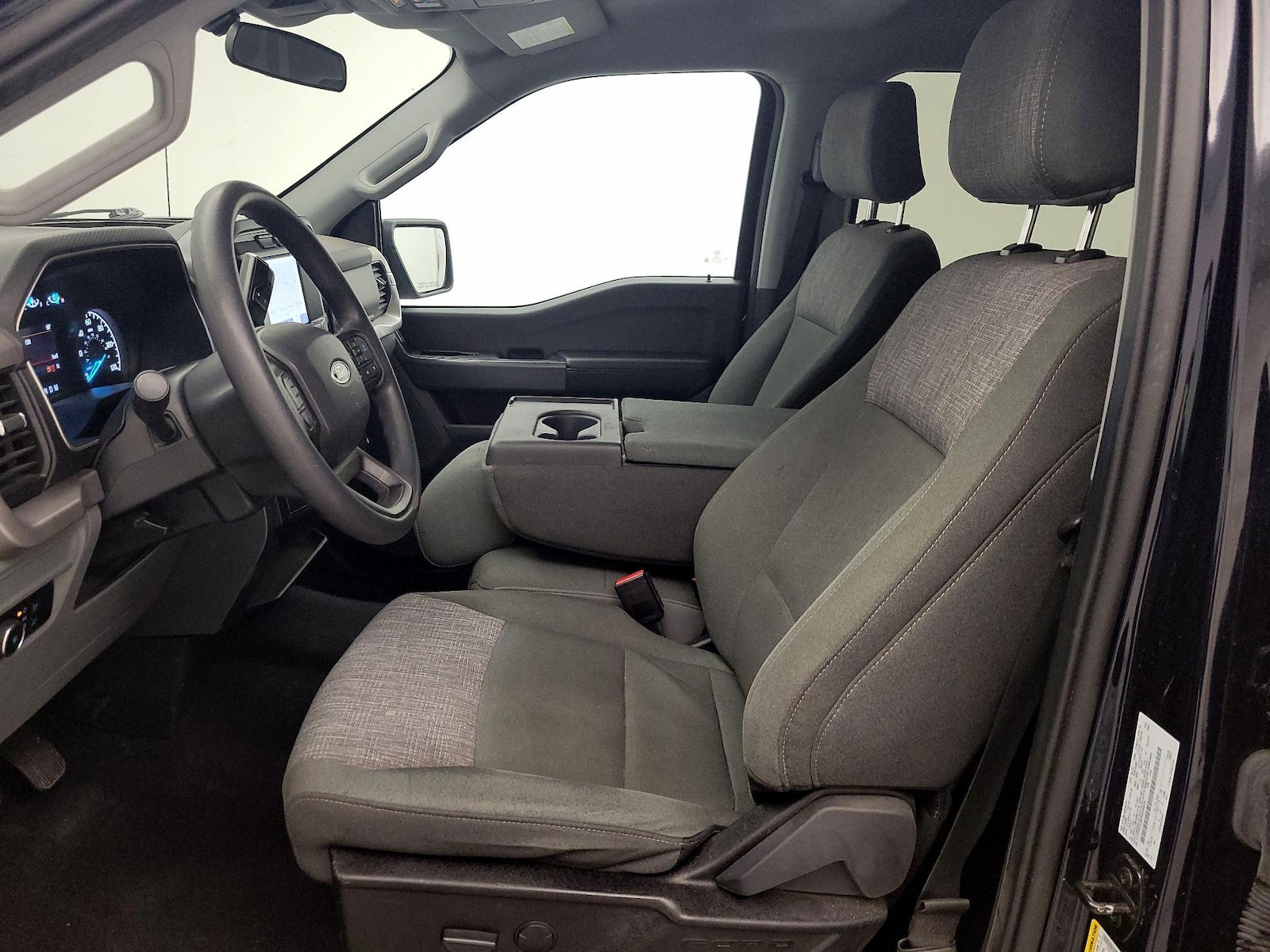 2023 Ford F-150 XLT - Photo 12