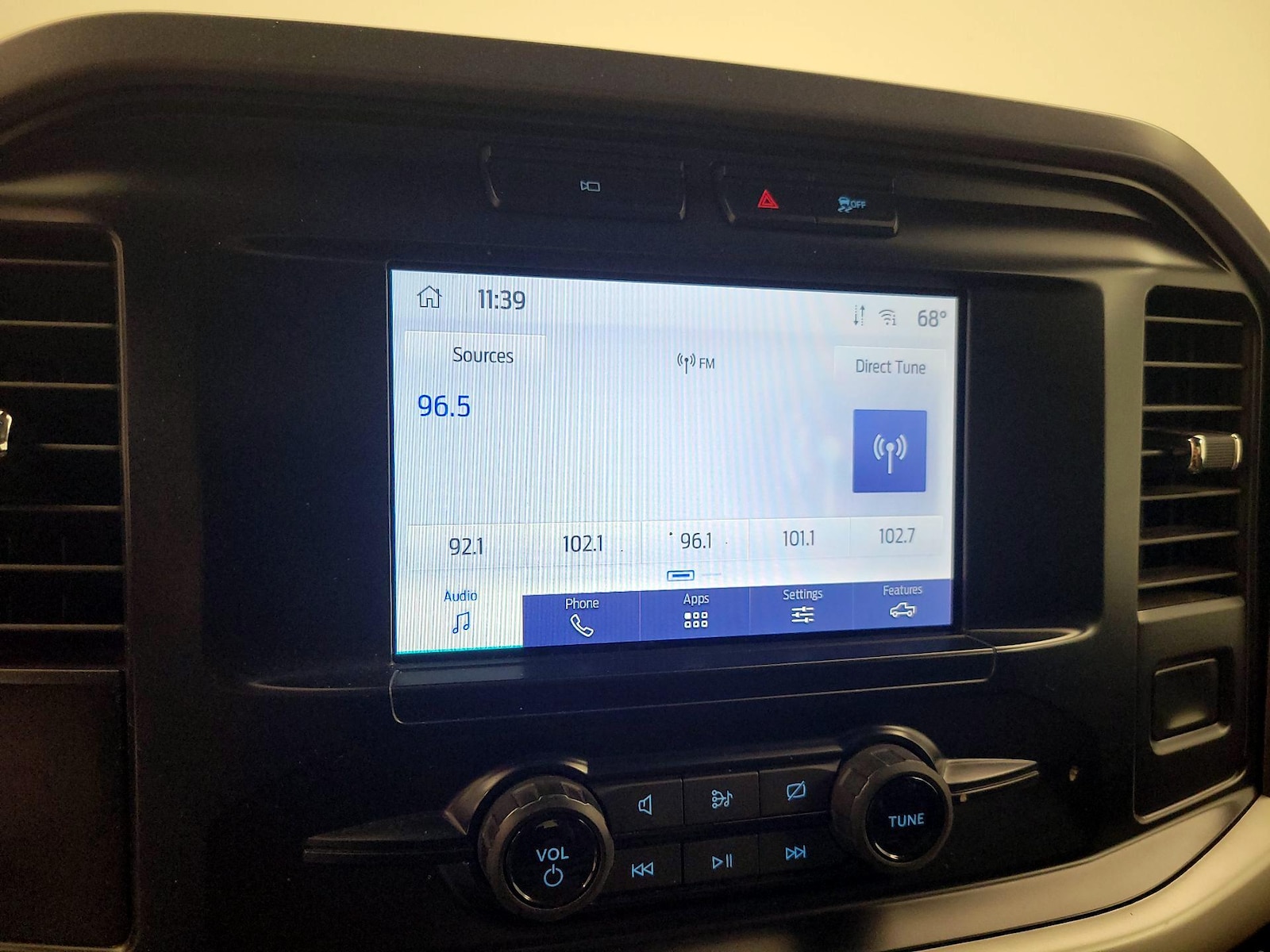 2023 Ford F-150 XLT - Photo 16