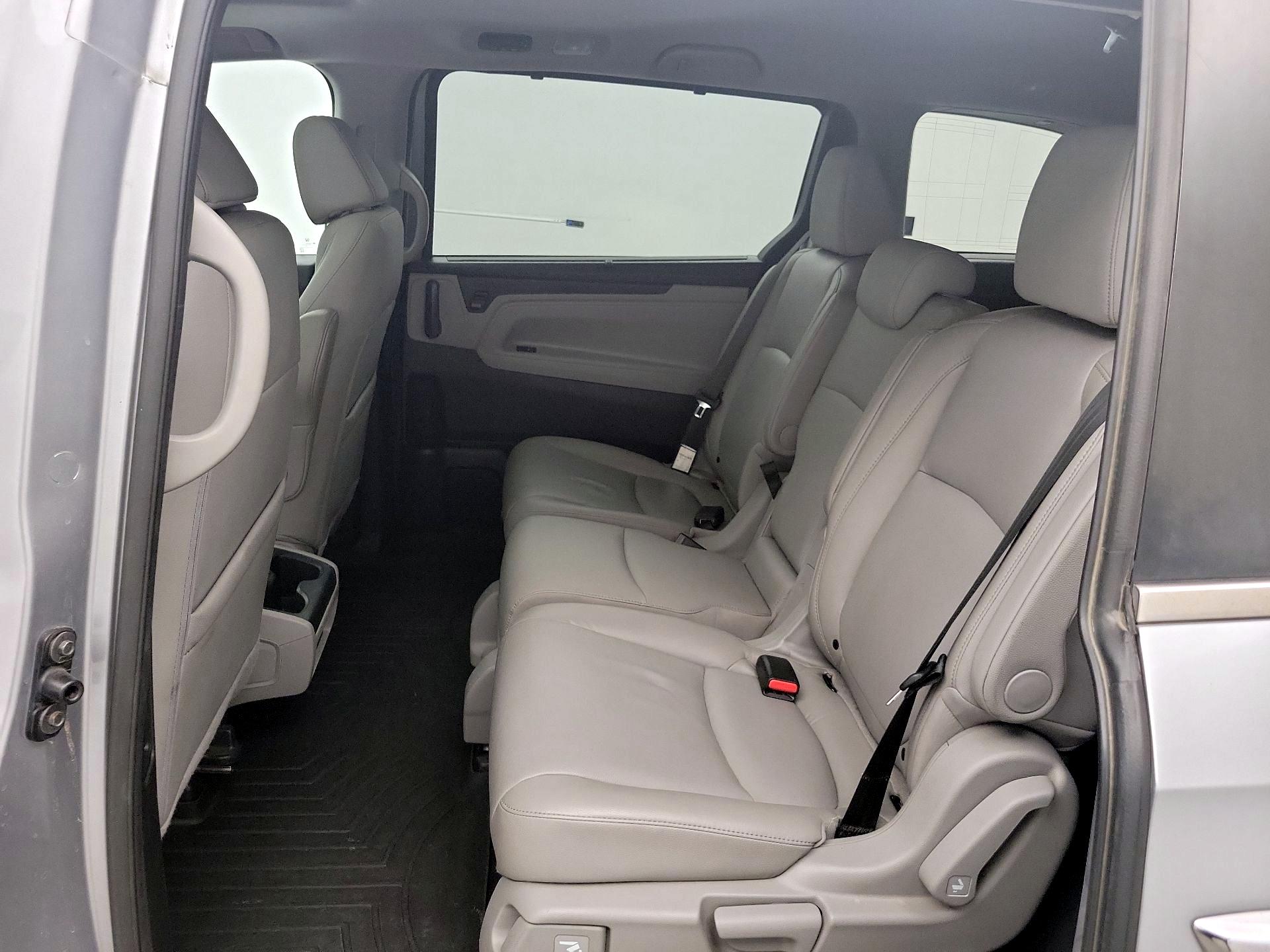 Thumbnail: 2019 Honda Odyssey - 20