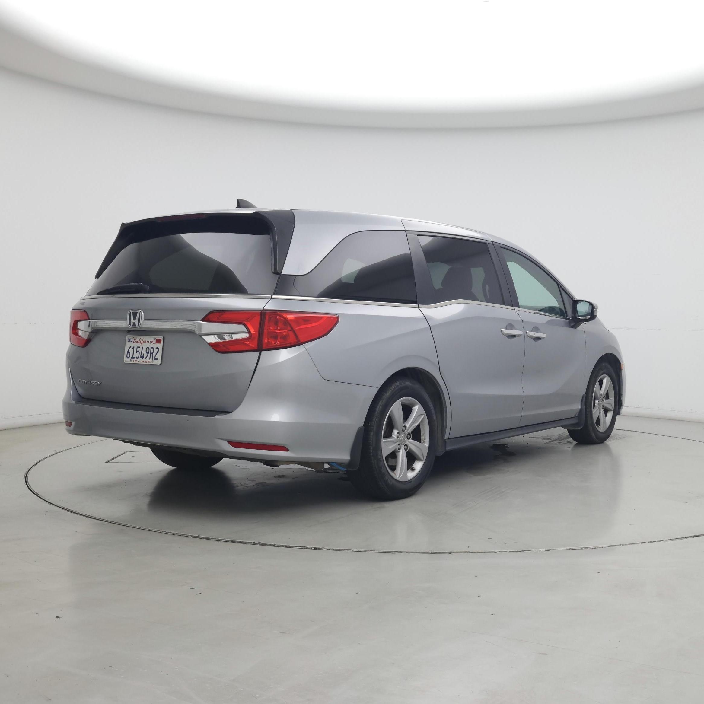 Thumbnail: 2019 Honda Odyssey - 8