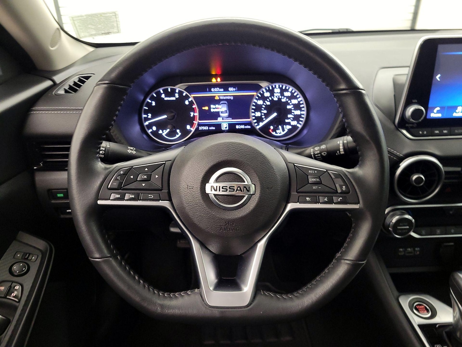 2023 Nissan Sentra SV - Photo 11