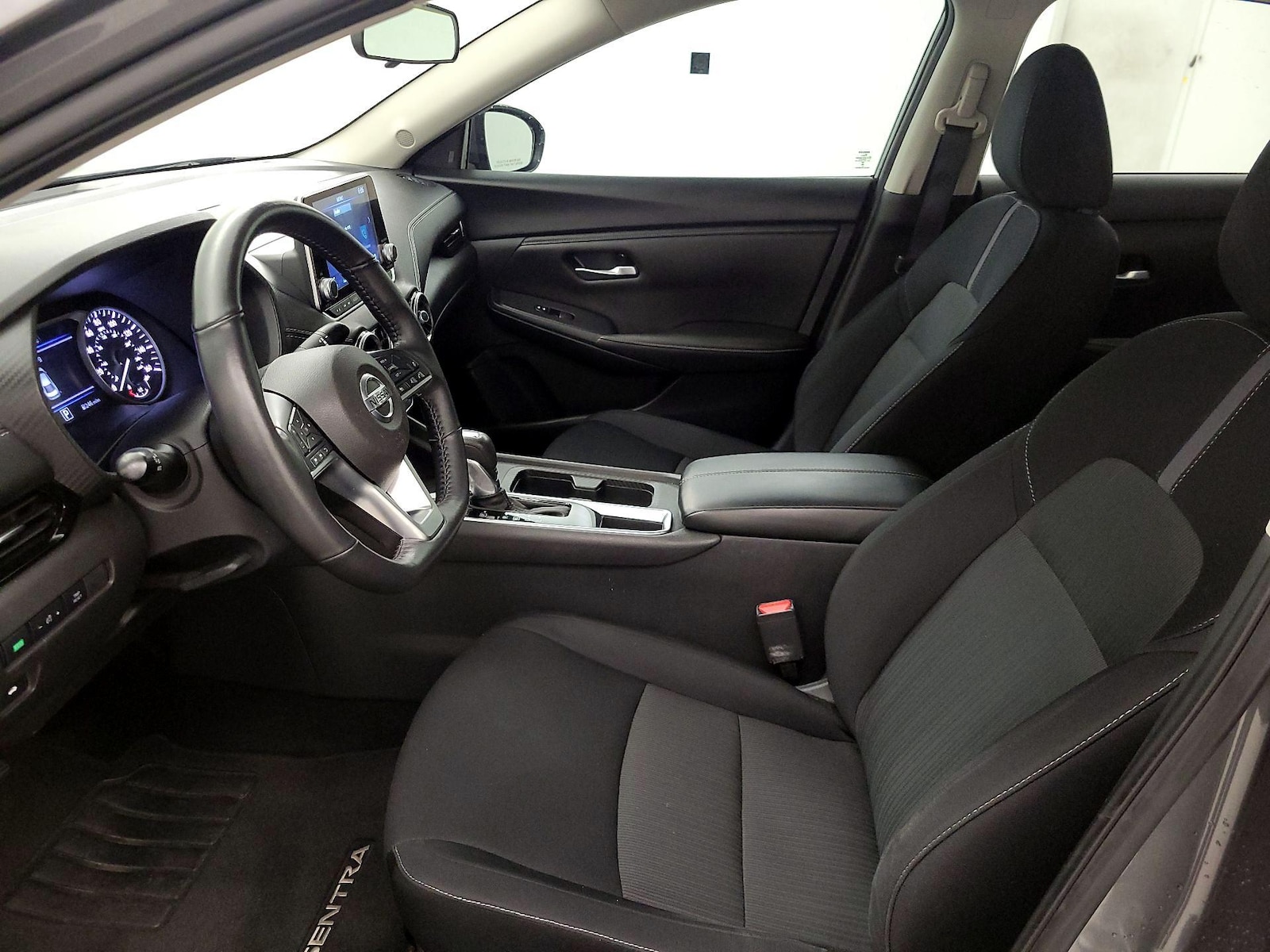 2023 Nissan Sentra SV - Photo 12