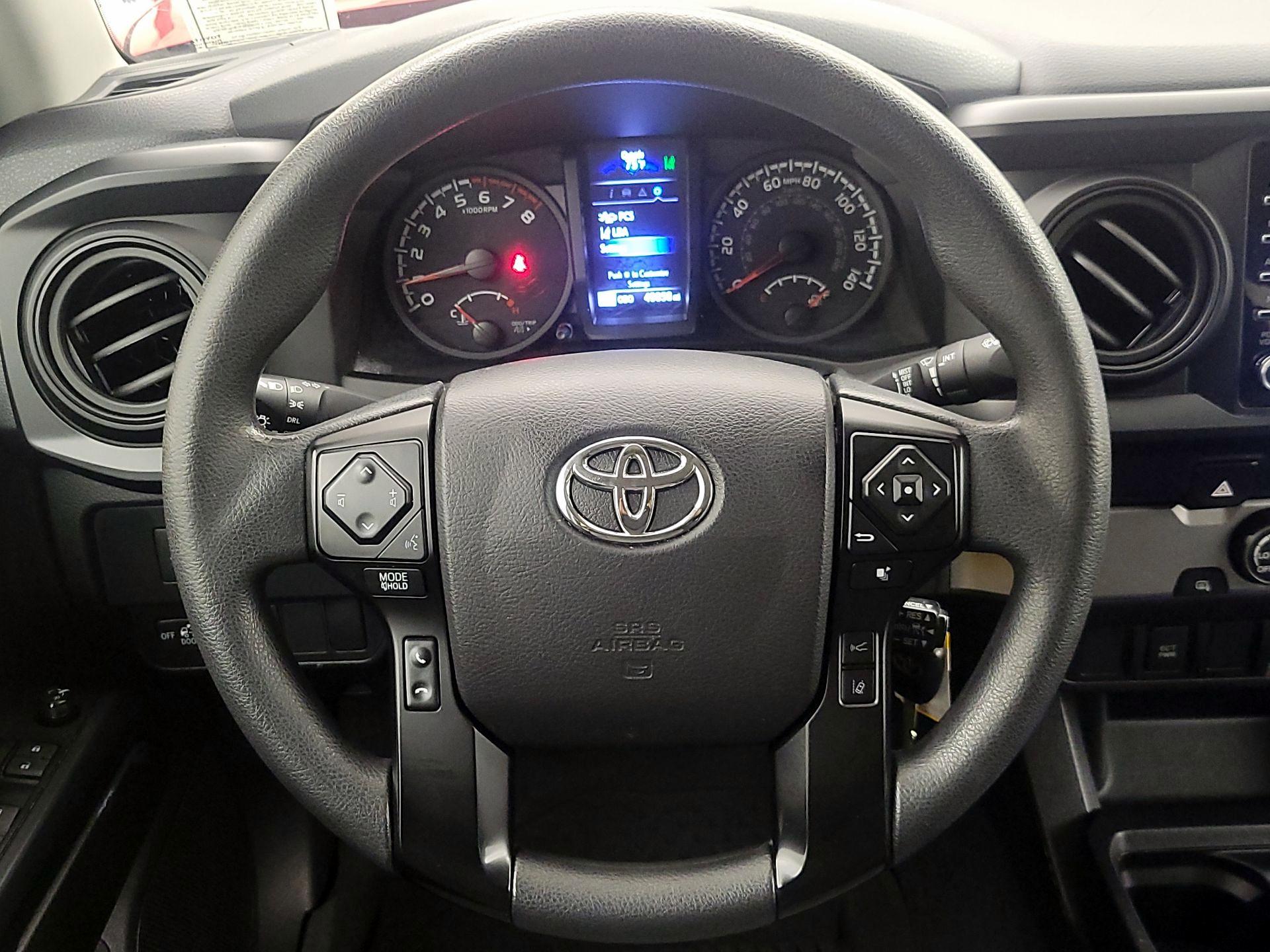 Thumbnail: 2021 Toyota Tacoma - 10