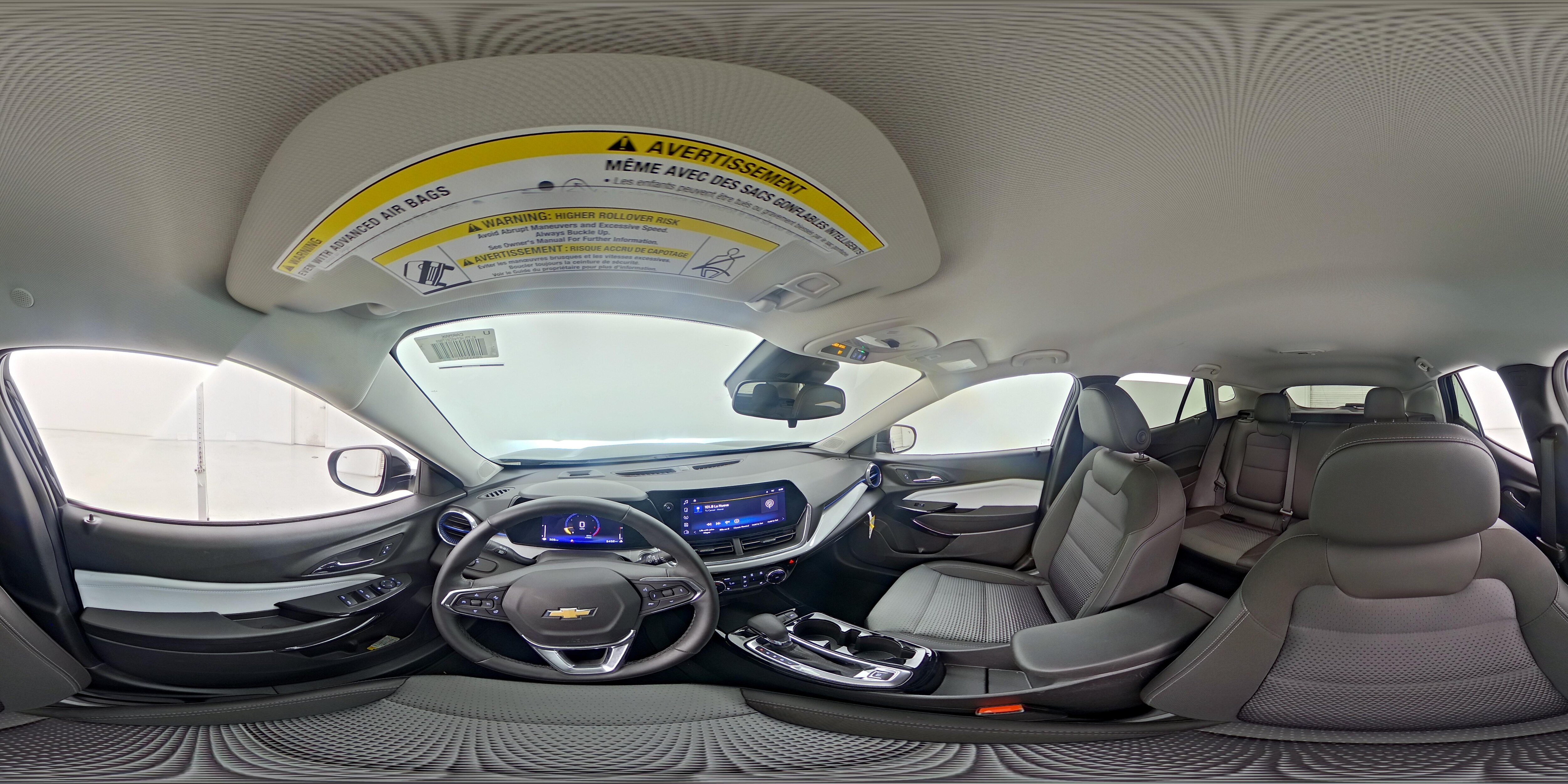 2025 Chevrolet Trax LT - Photo 27
