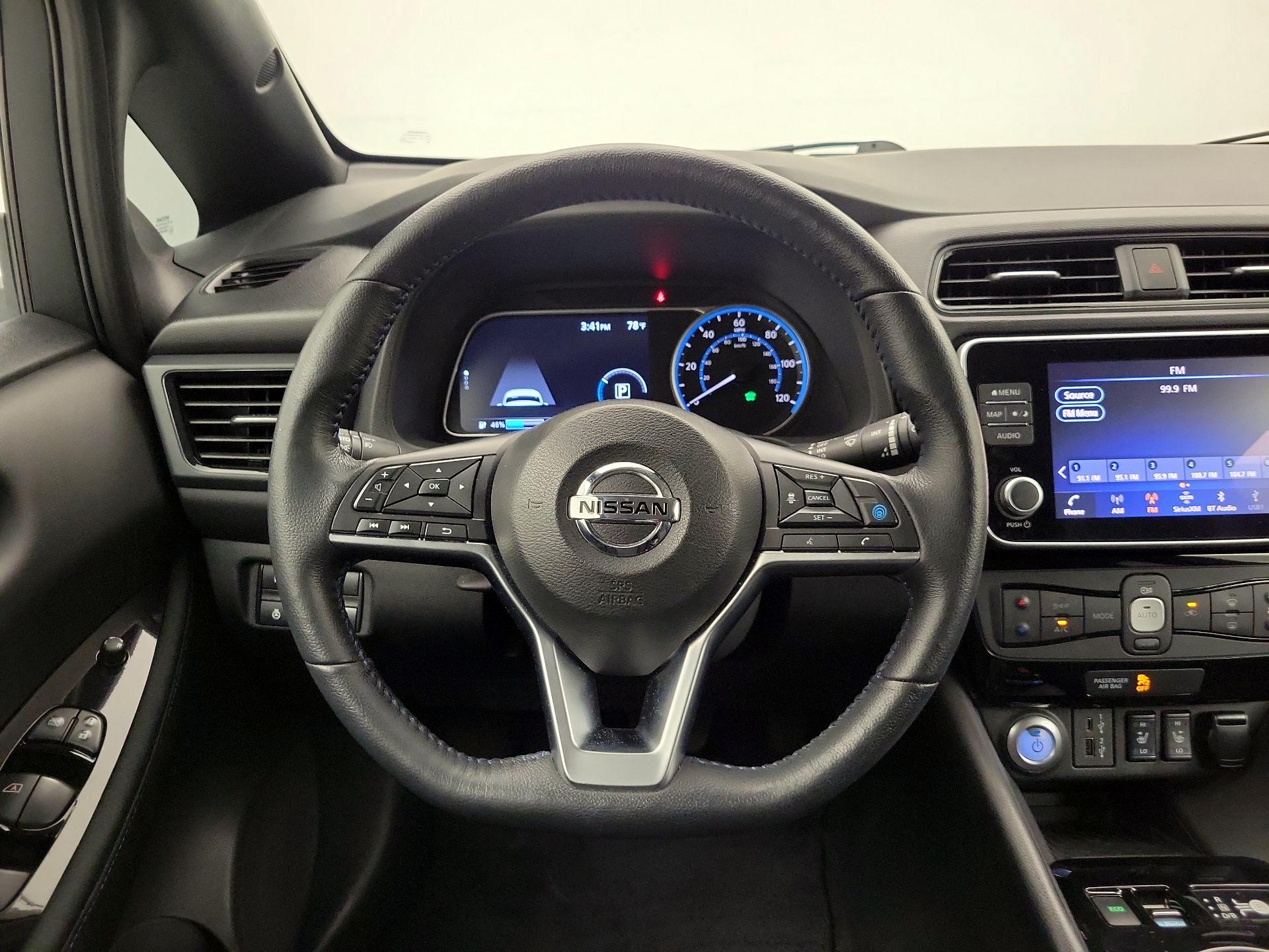 Thumbnail: 2022 Nissan Leaf - 10