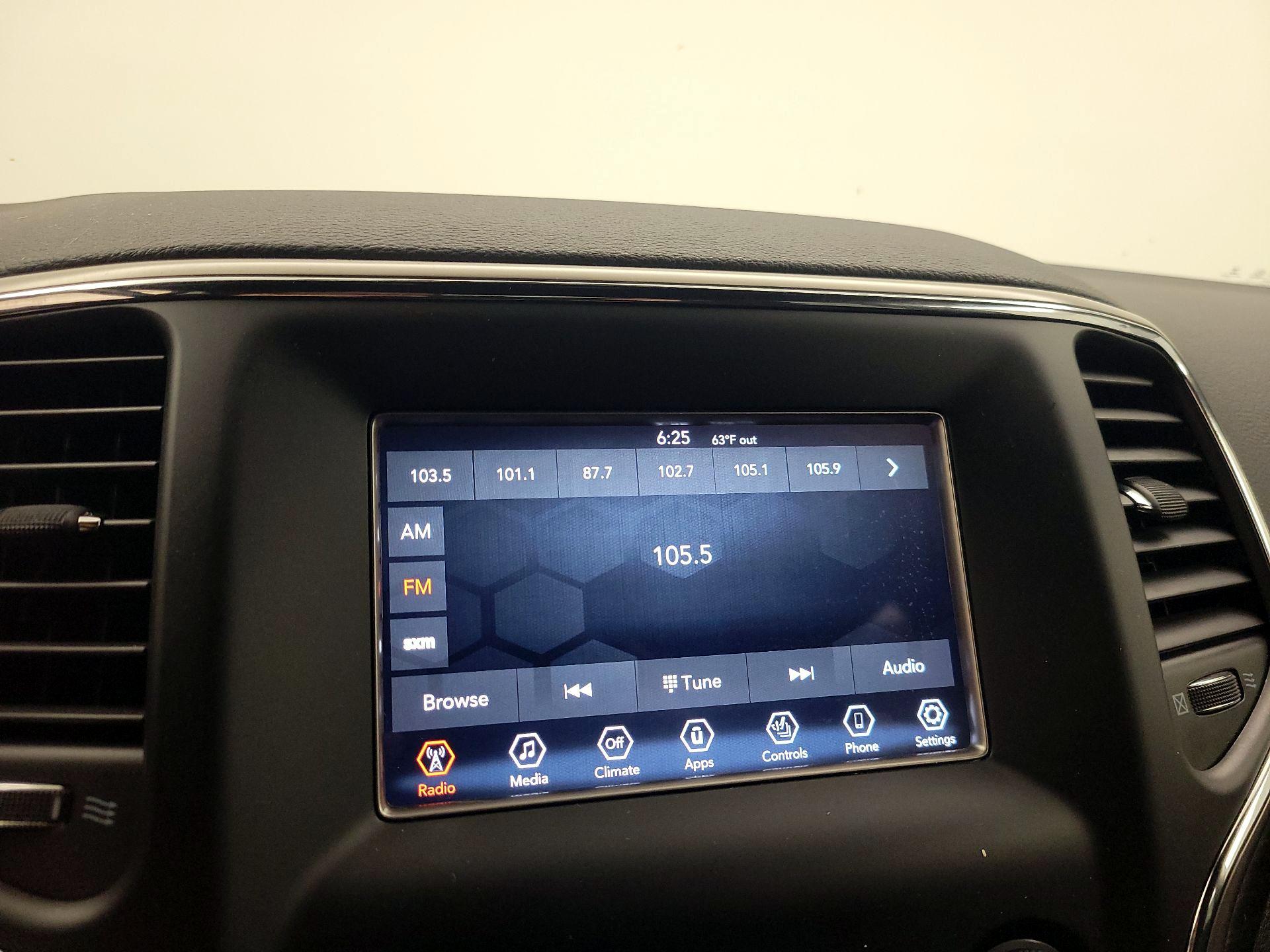 Thumbnail: 2021 Jeep Grand Cherokee - 15