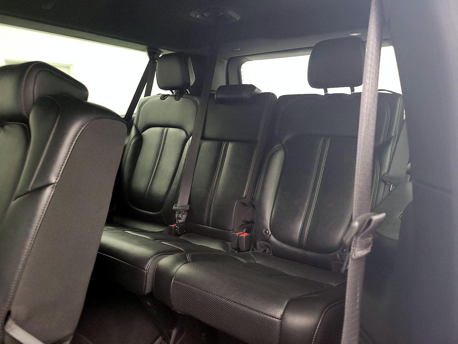 2024 Jeep Wagoneer L Series II - Photo 22
