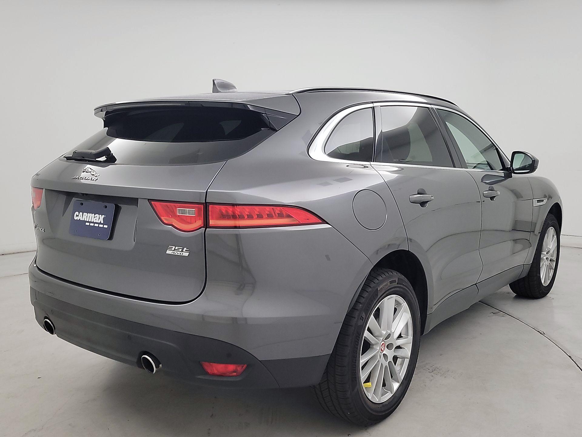 Thumbnail: 2018 Jaguar F-Pace - 5