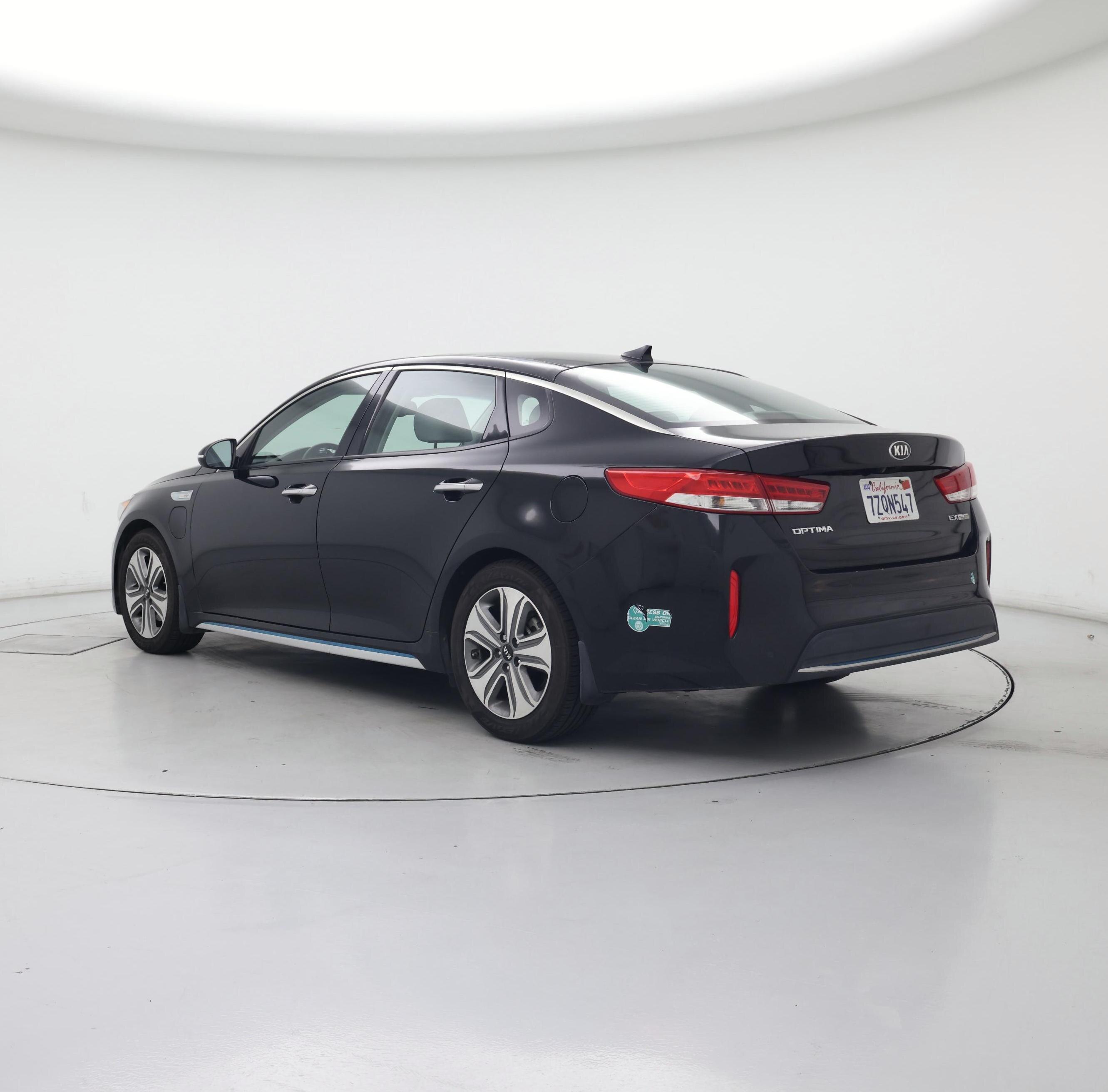 Thumbnail: 2017 Kia Optima - 2