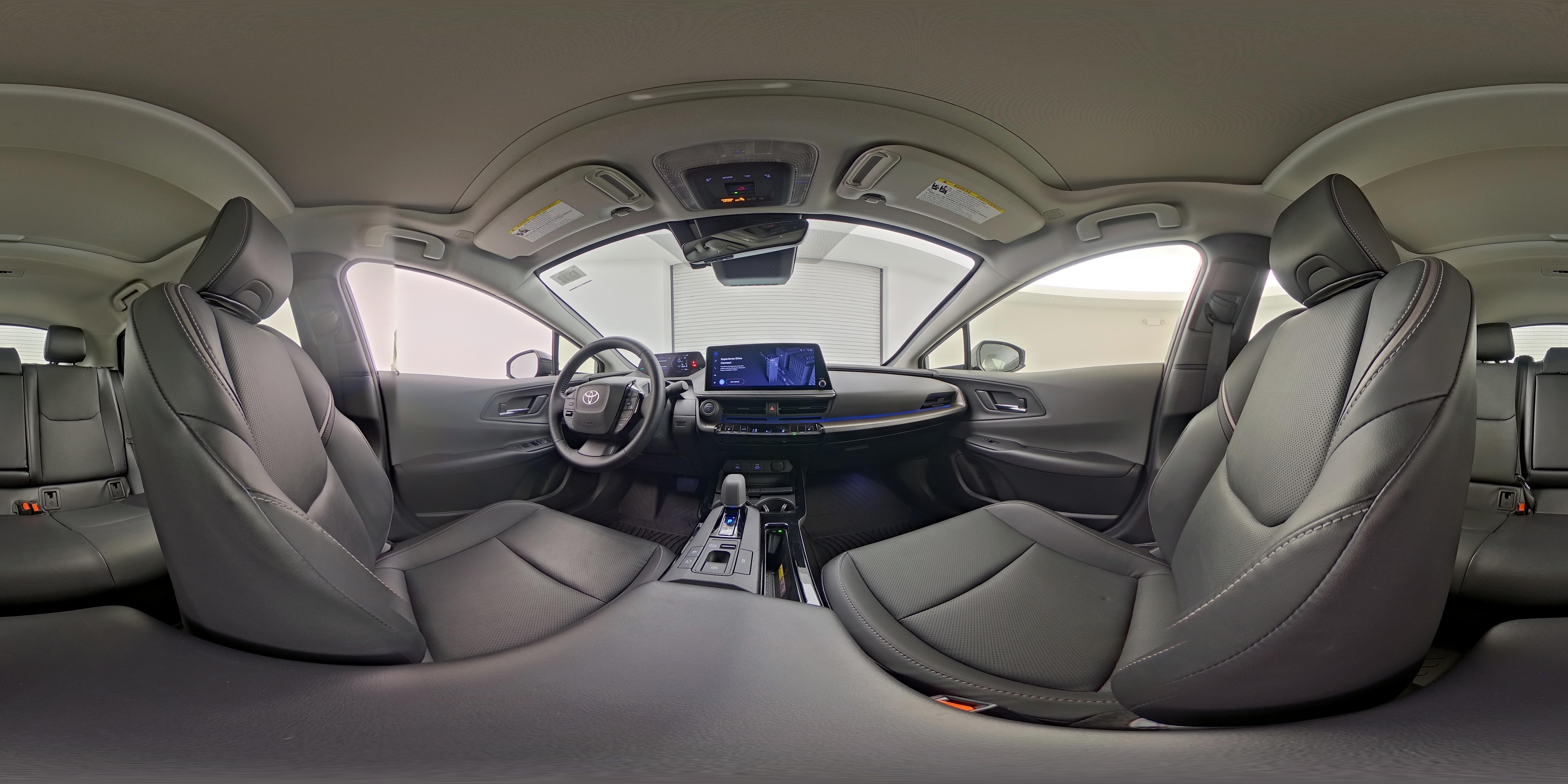 2024 Toyota Prius XLE - Photo 25