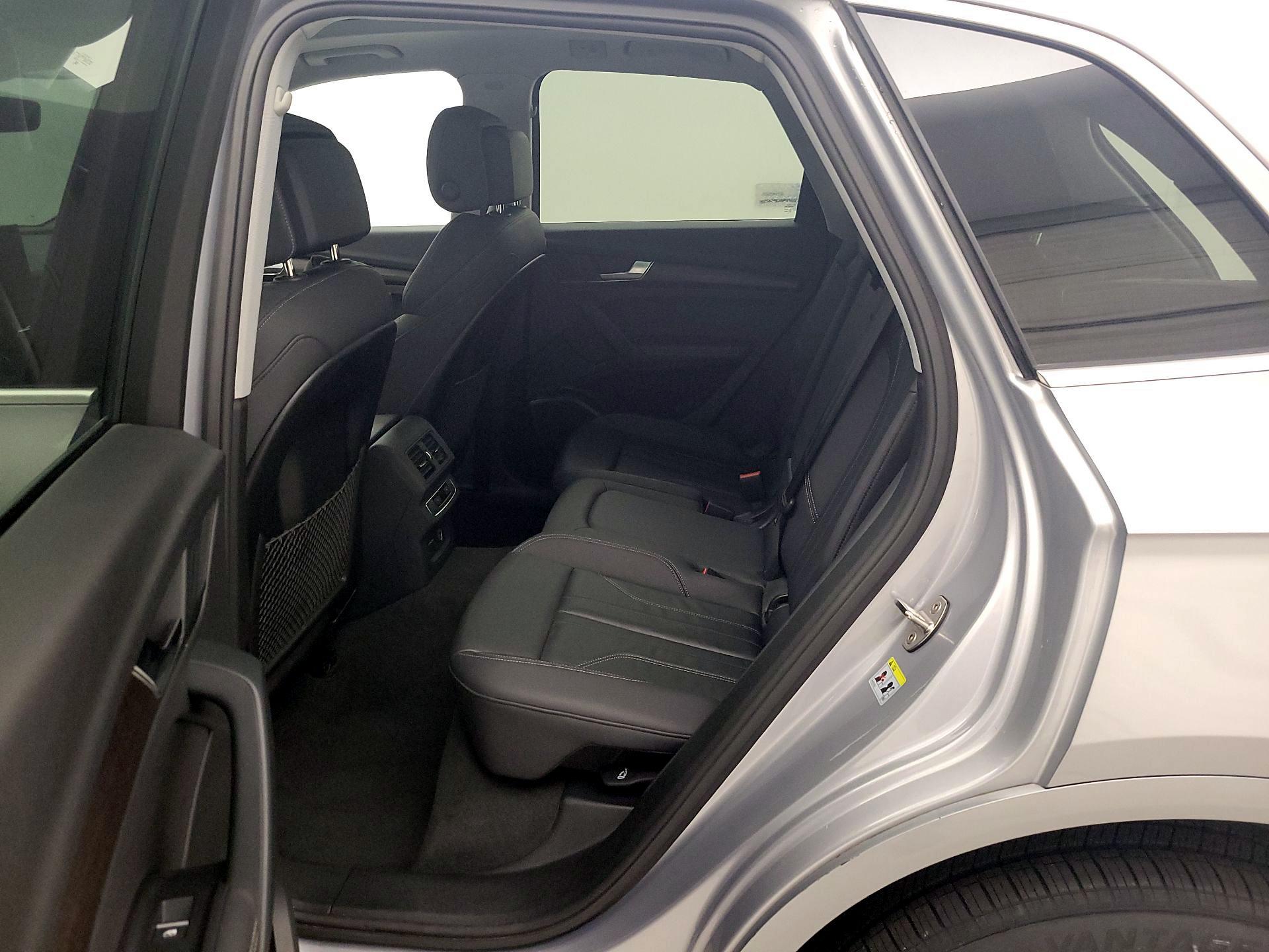 Thumbnail: 2024 Audi Q5 - 20