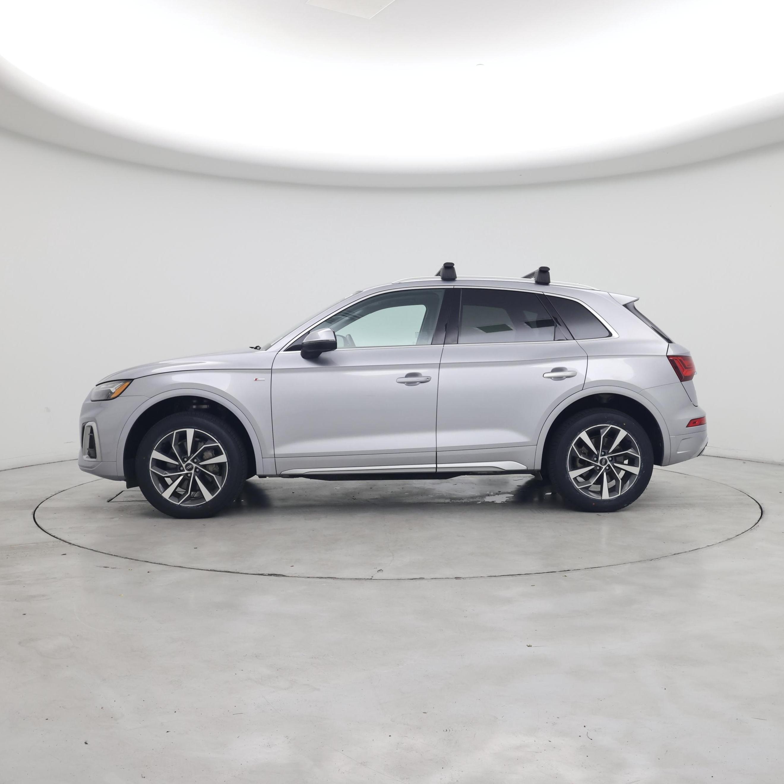 Thumbnail: 2024 Audi Q5 - 3