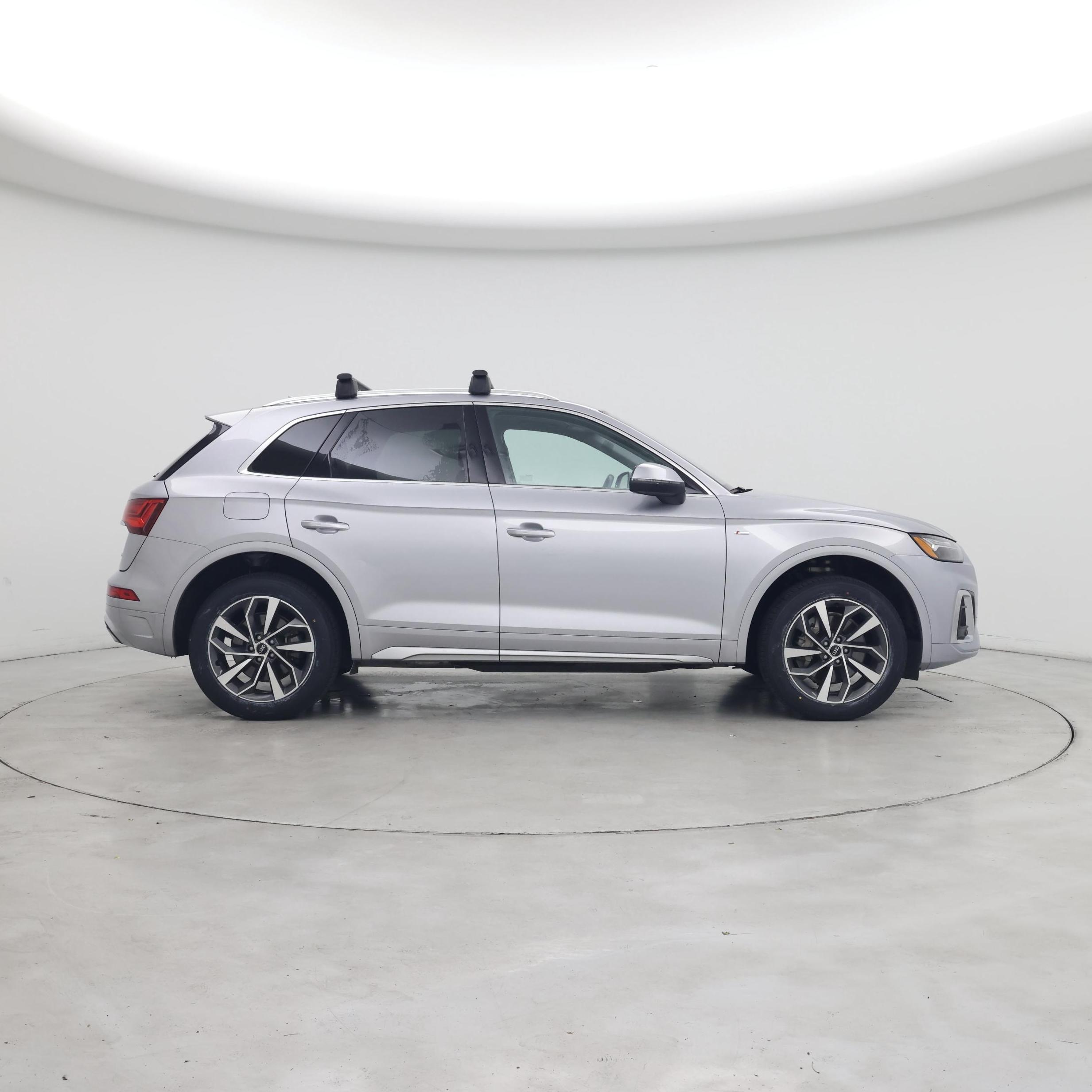 Thumbnail: 2024 Audi Q5 - 7