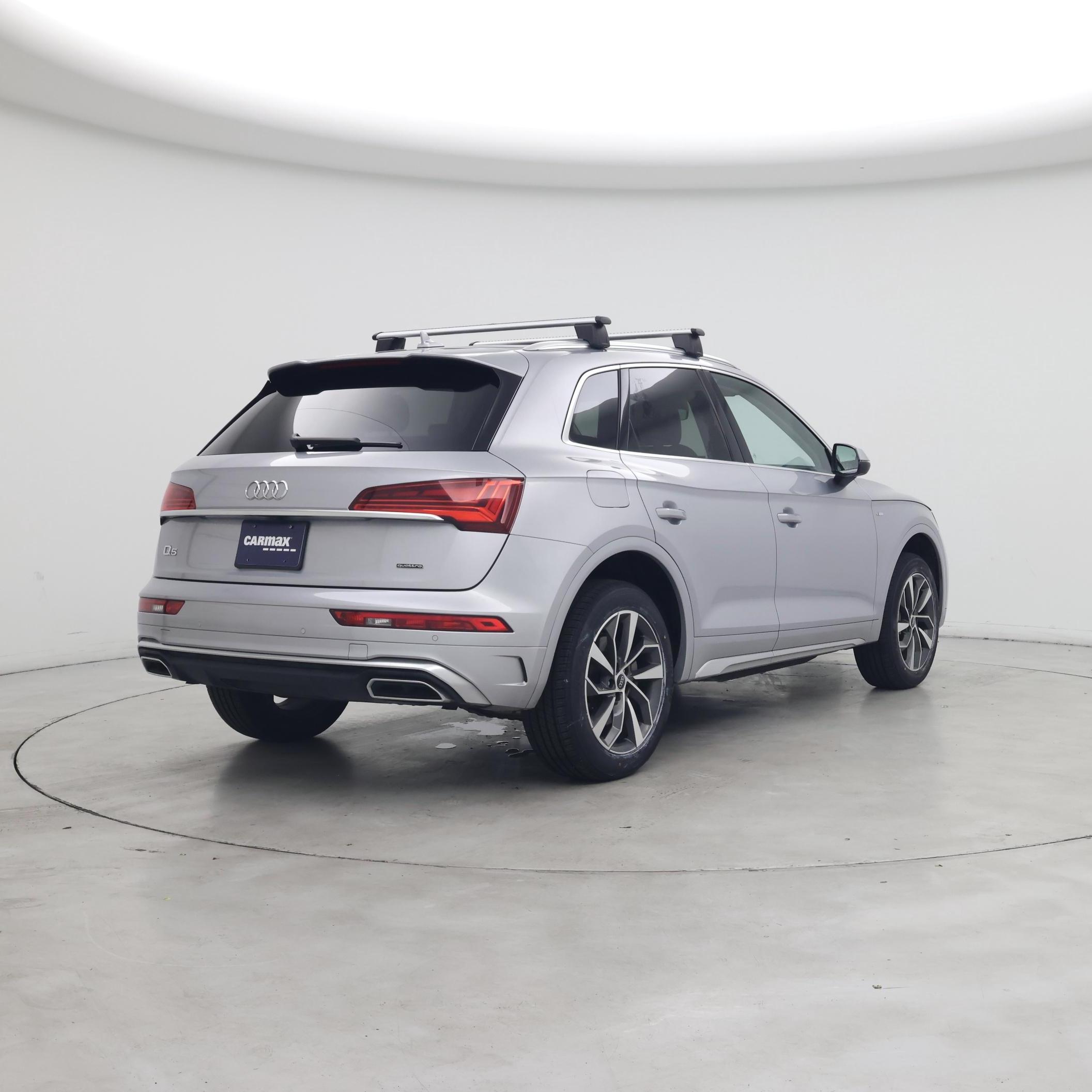 Thumbnail: 2024 Audi Q5 - 8