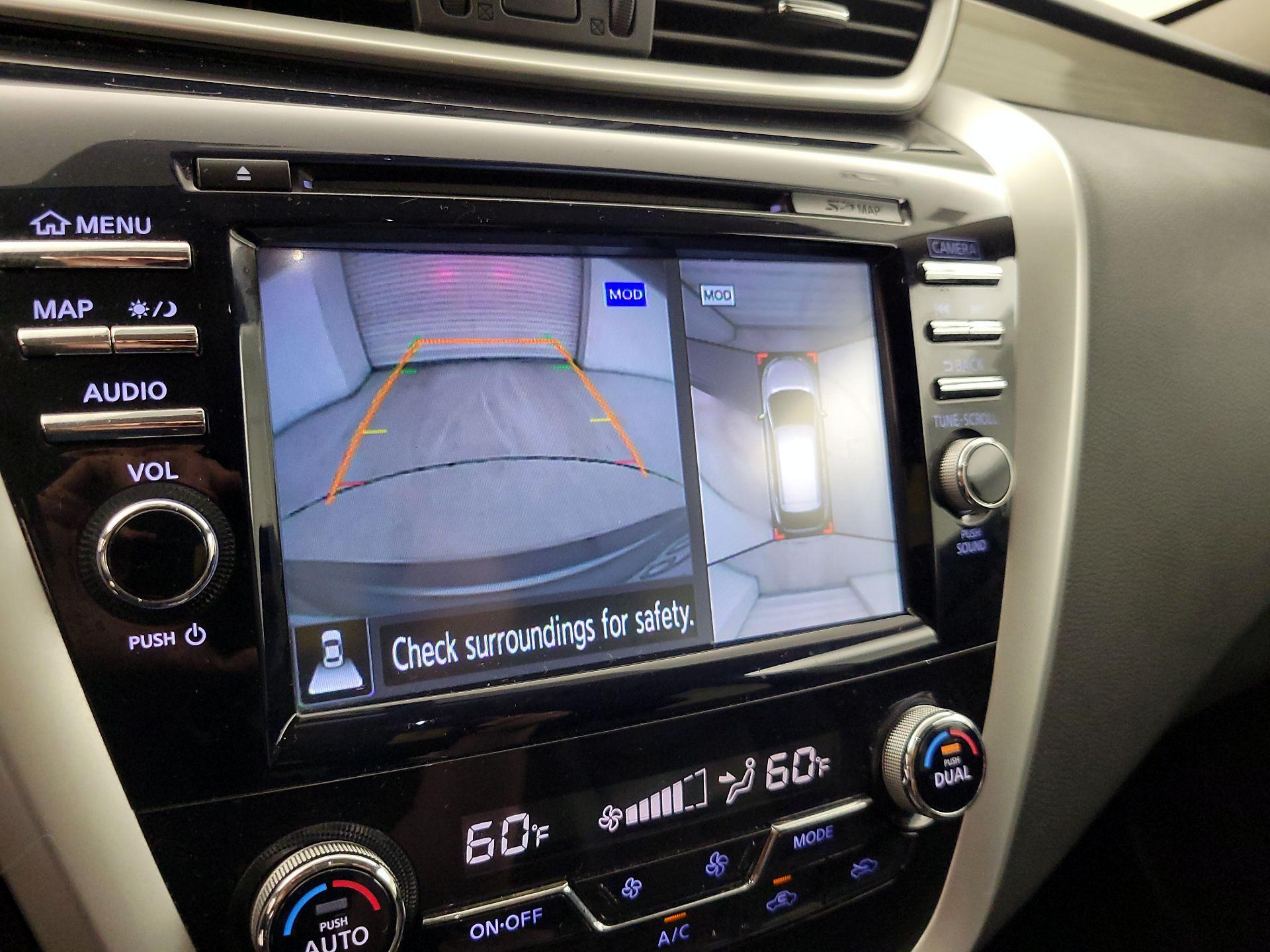 Thumbnail: 2016 Nissan Murano - 15