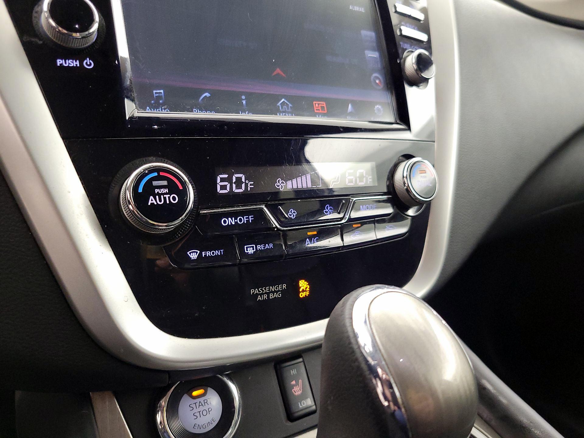 Thumbnail: 2016 Nissan Murano - 17