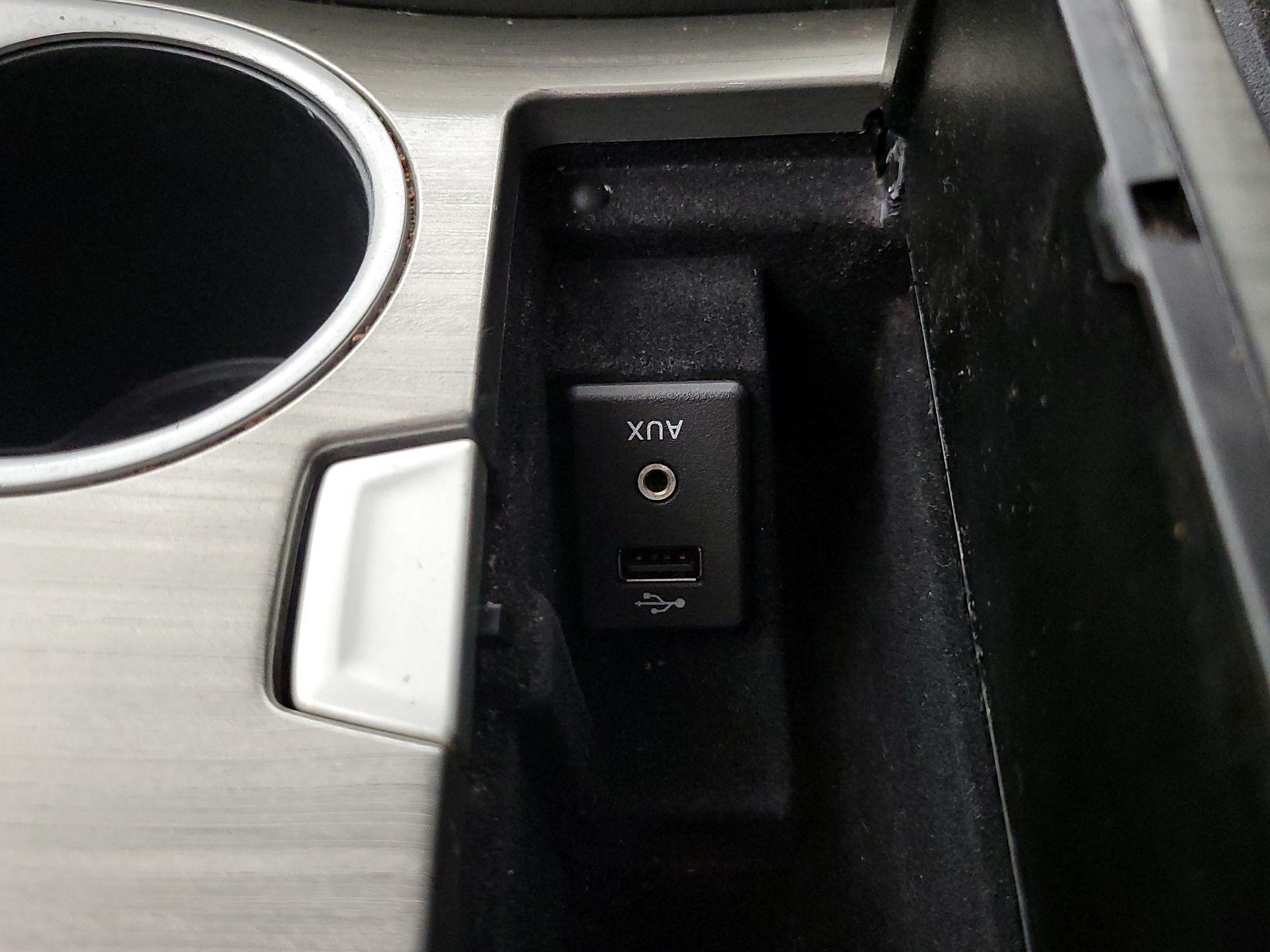Thumbnail: 2016 Nissan Murano - 19