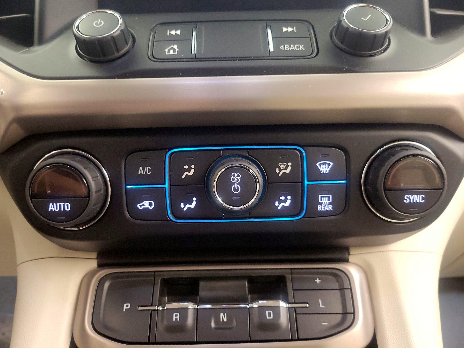 Thumbnail: 2020 GMC Acadia - 17