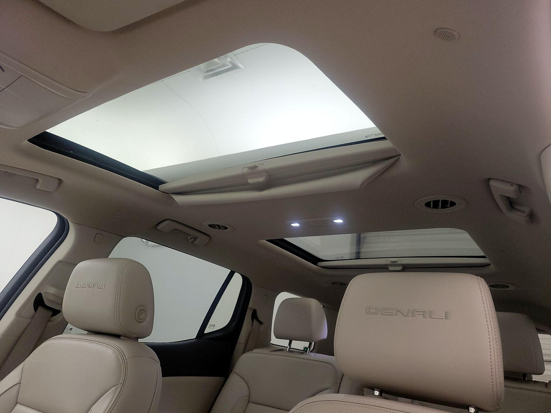 Thumbnail: 2020 GMC Acadia - 20