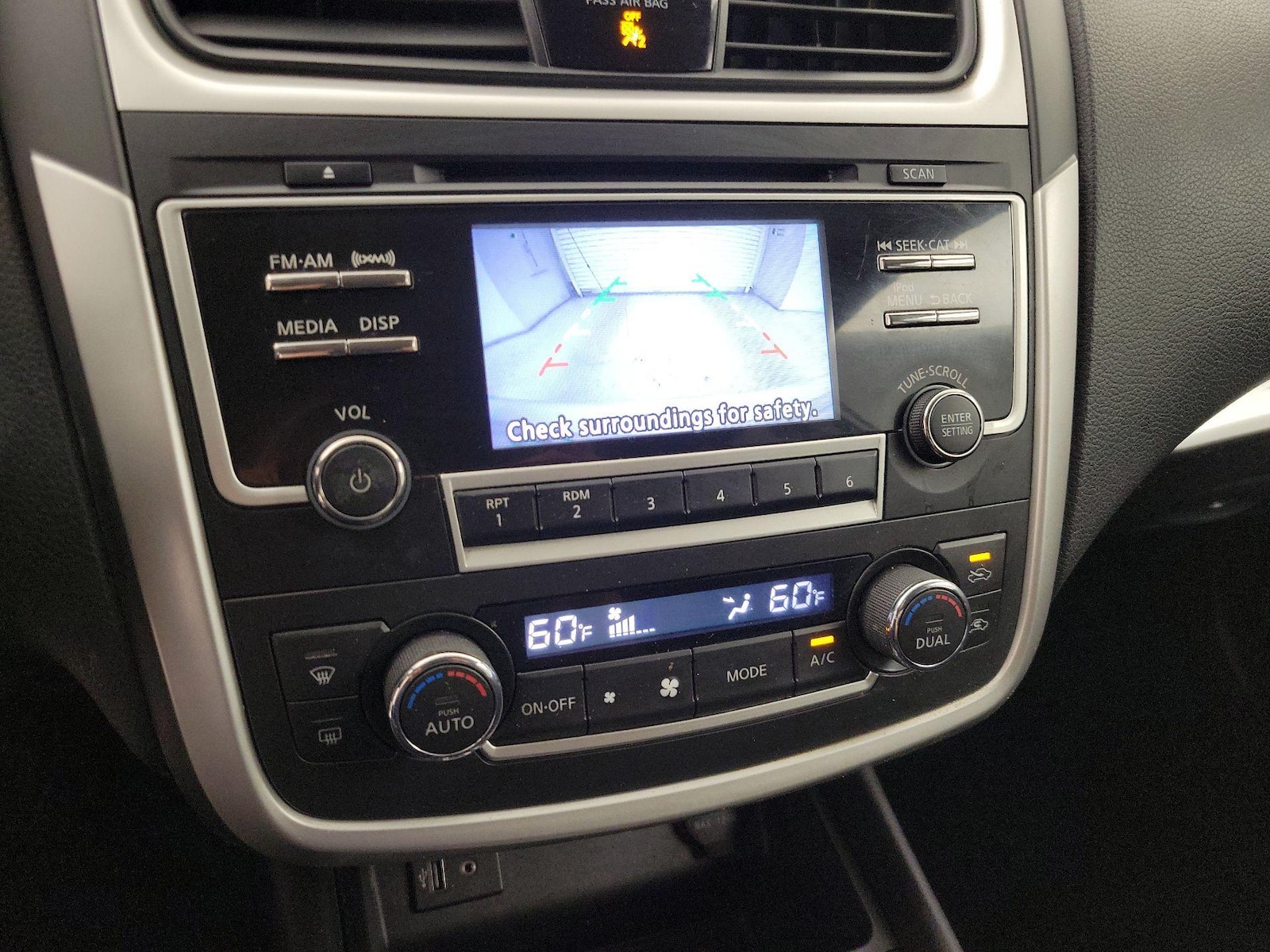 2017 Nissan Altima SV - Photo 15